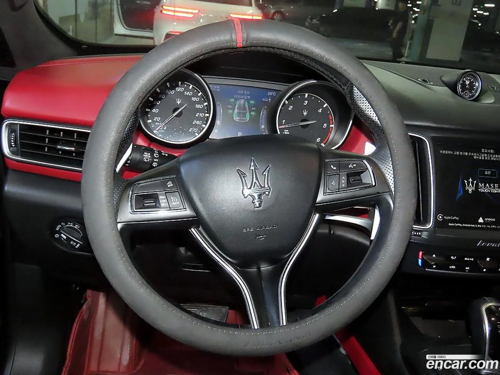 Maserati Levante 2018 — 6