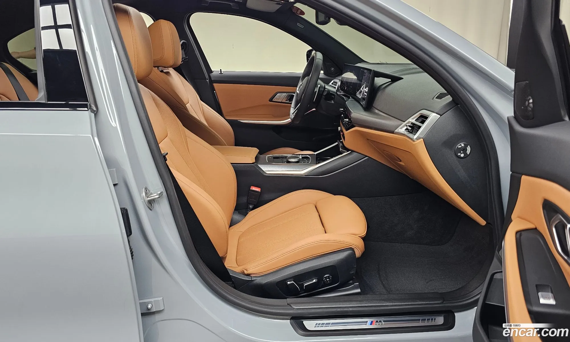 BMW 3 Series 2025 WBA11FF08SFU50777 — 24