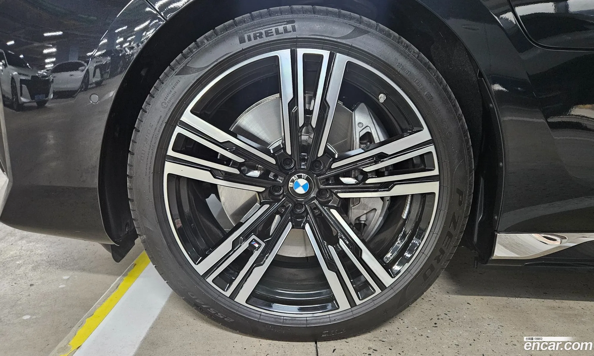 BMW 7 Series 2025 — 14