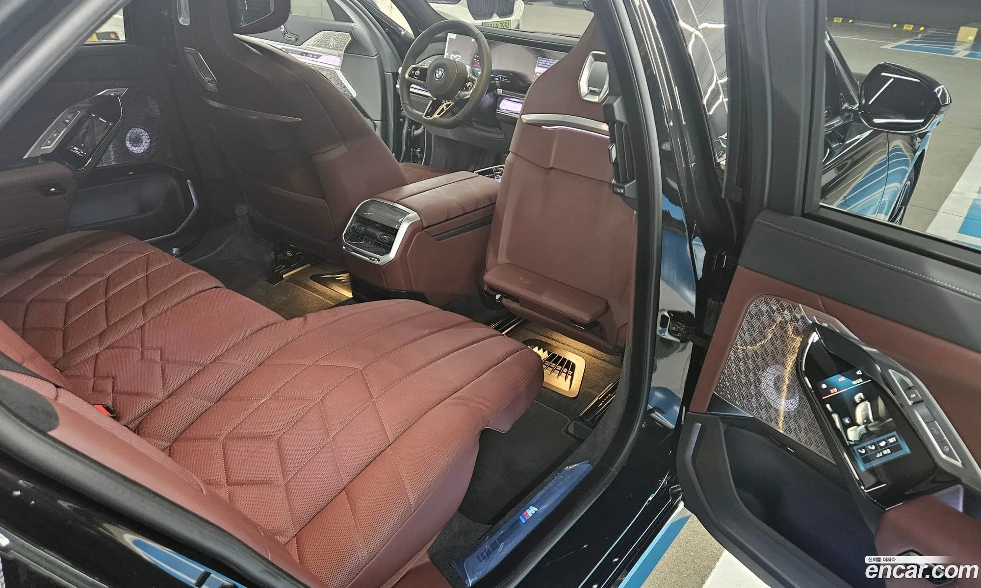 BMW 7 Series 2025 — 12
