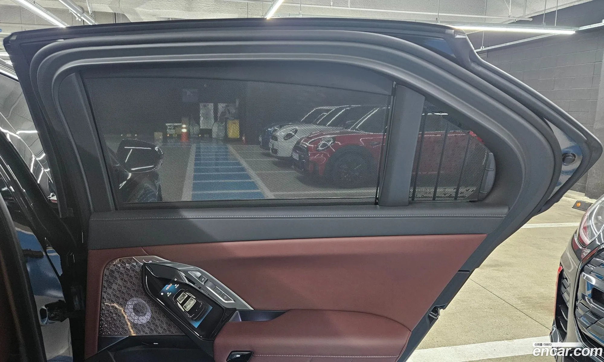BMW 7 Series 2025 — 10