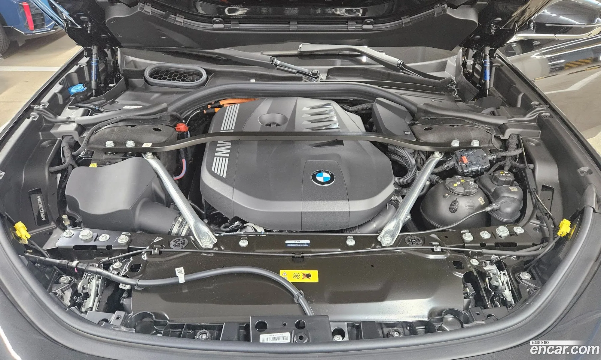 BMW 7 Series 2025 — 17