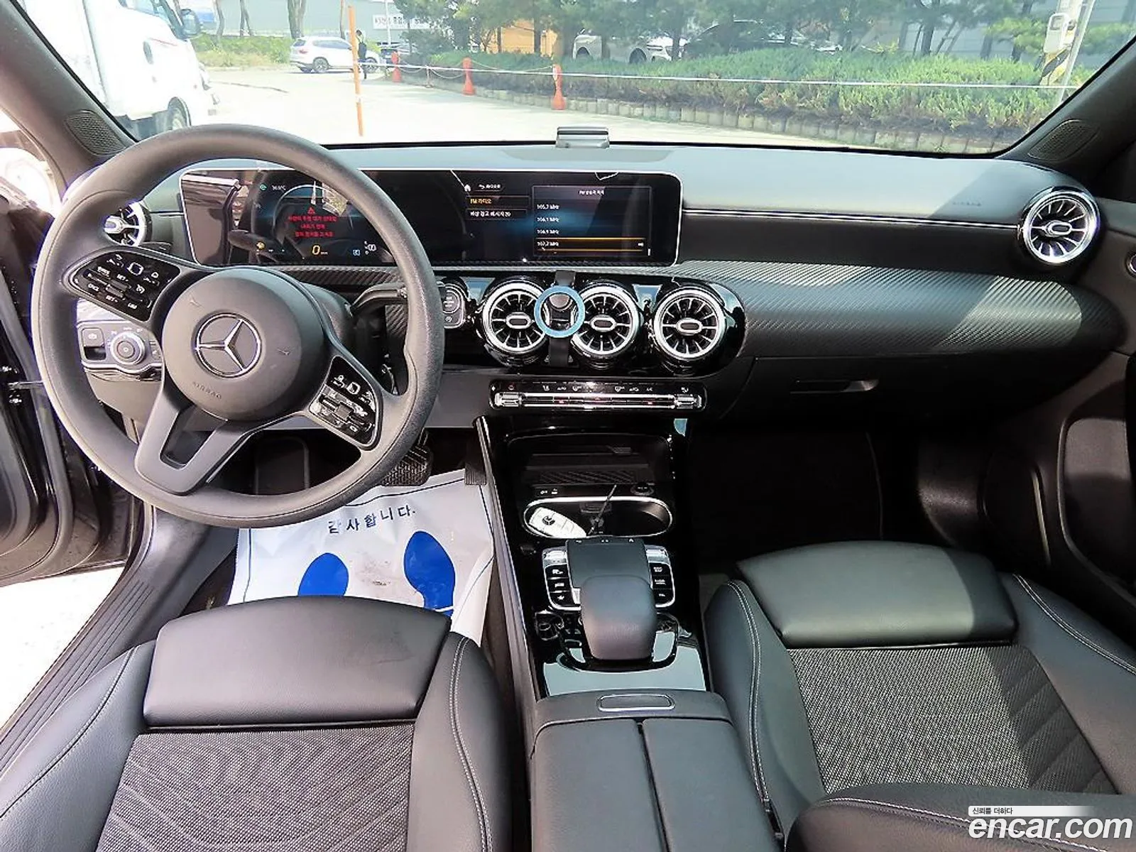 Mercedes-Benz A-Class W177 2020 — 10