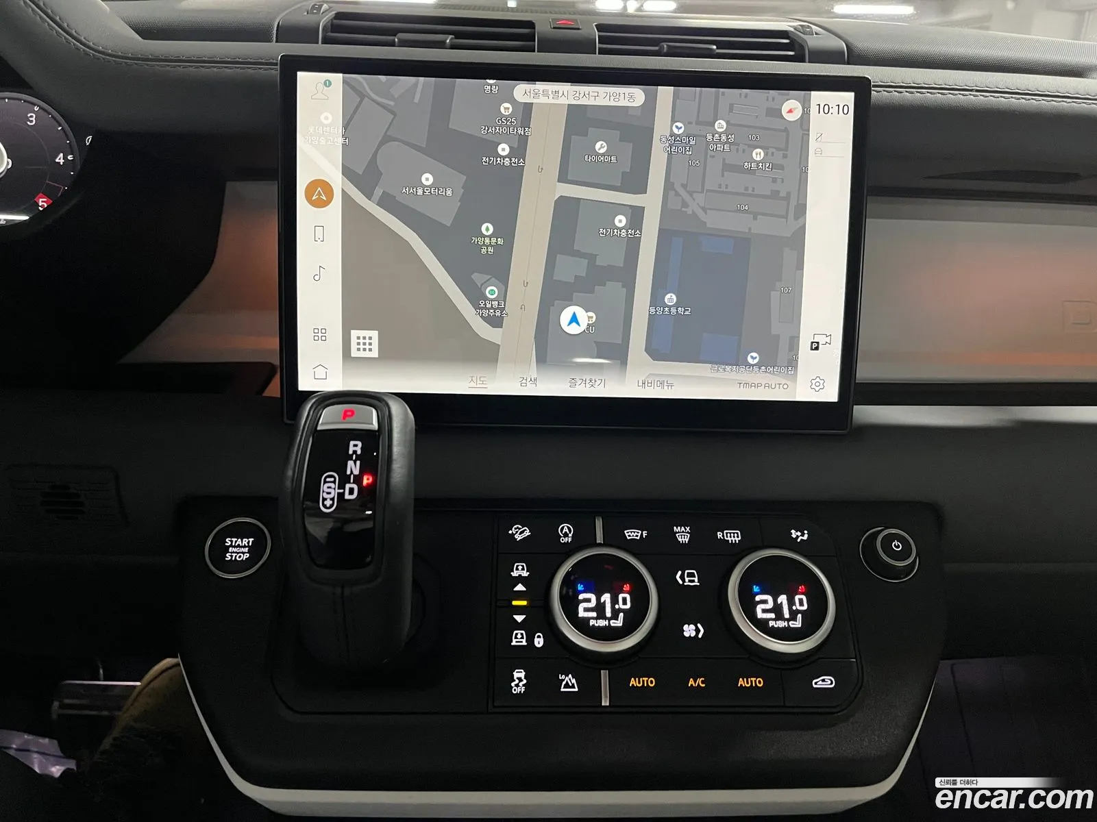 Land Rover Defender 2023 — 19