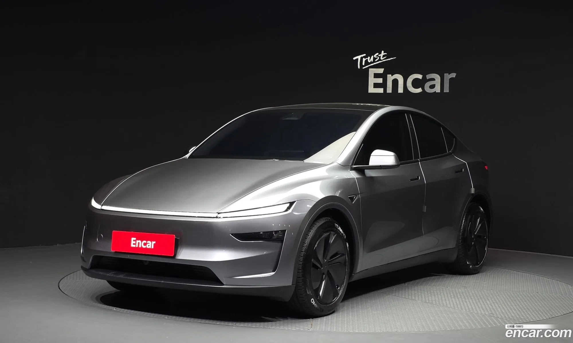 Tesla Model Y 2025 LRWYGCFJ5SC030089 — 4
