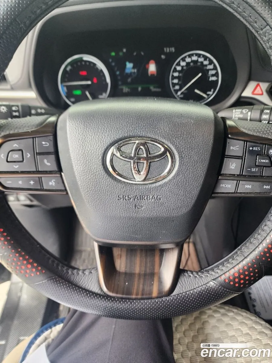 Toyota Sienna 2024 — 16