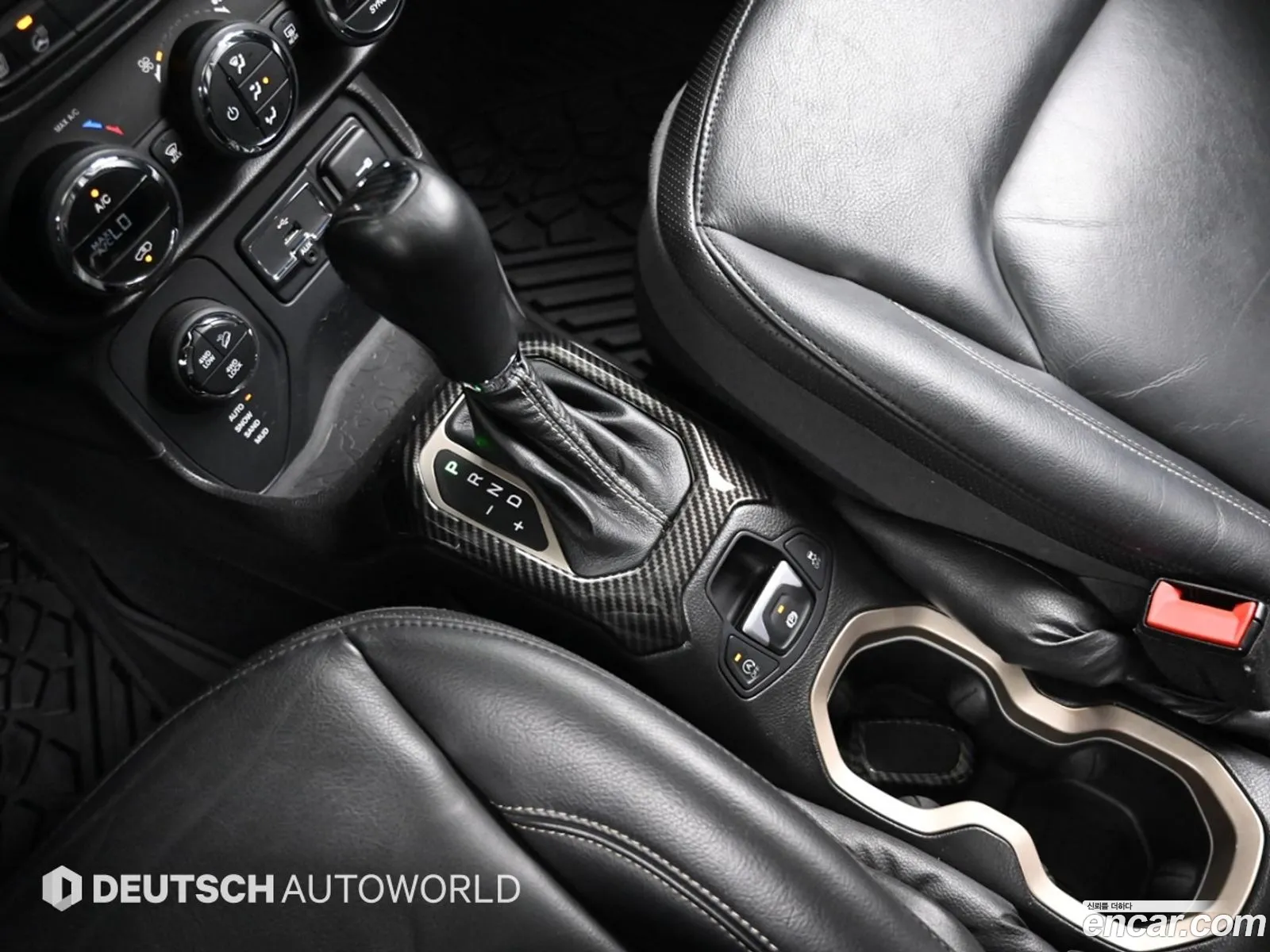 Jeep Renegade 2017 — 16