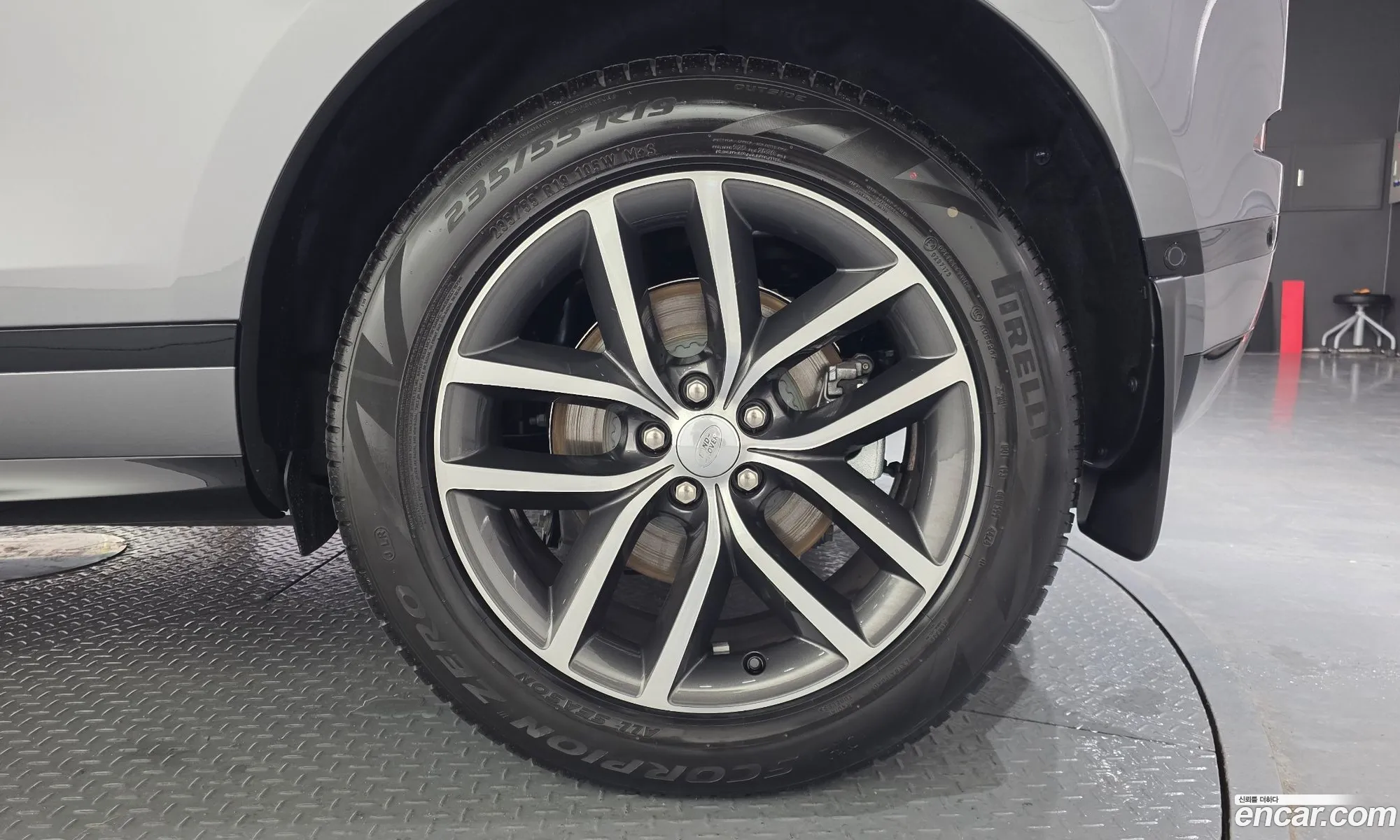 Land Rover Range Rover Evoque 2026 SALZA2BX5TH291362 — 16