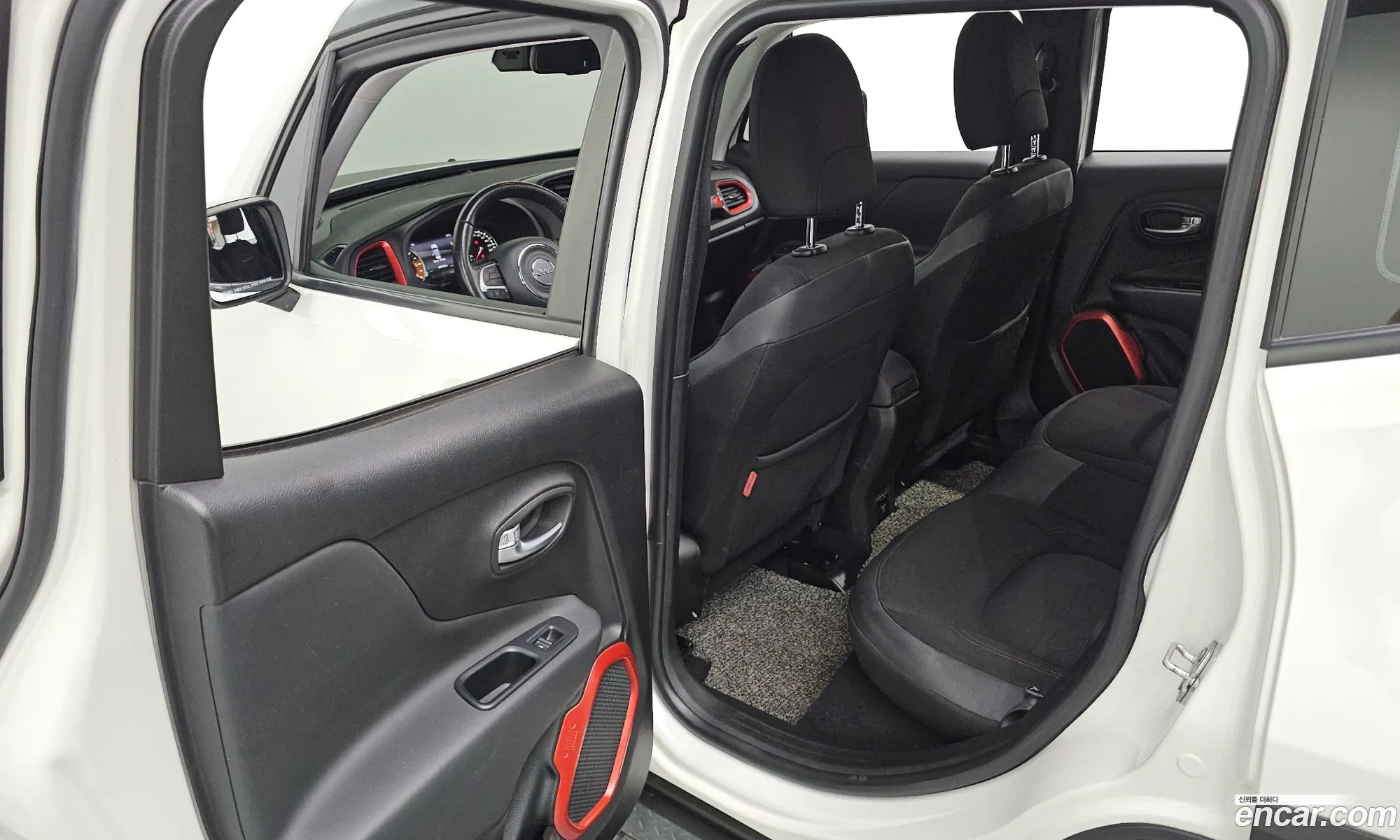 Jeep Renegade 2017 1C4BU0000HPF34955 — 8