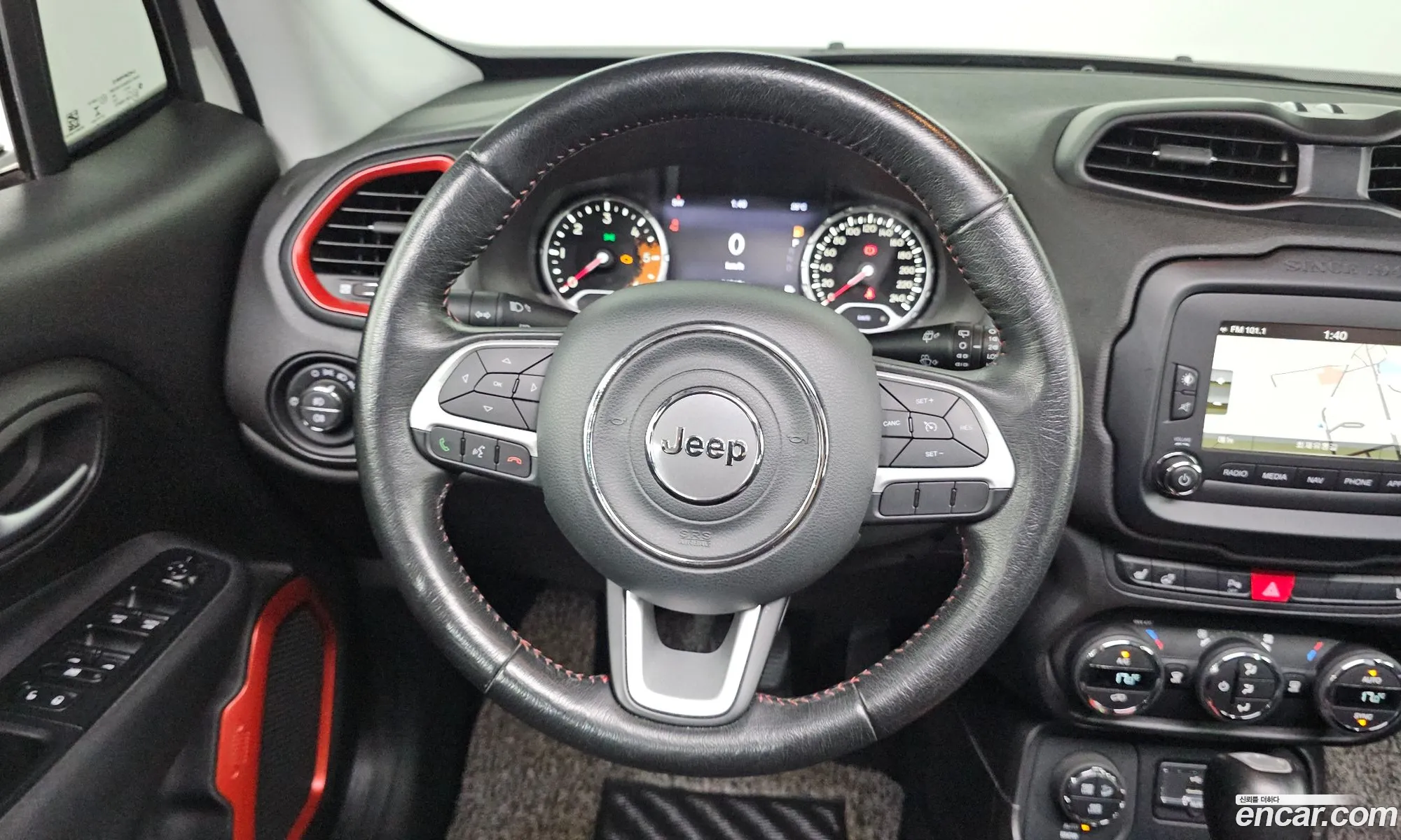 Jeep Renegade 2017 1C4BU0000HPF34955 — 3