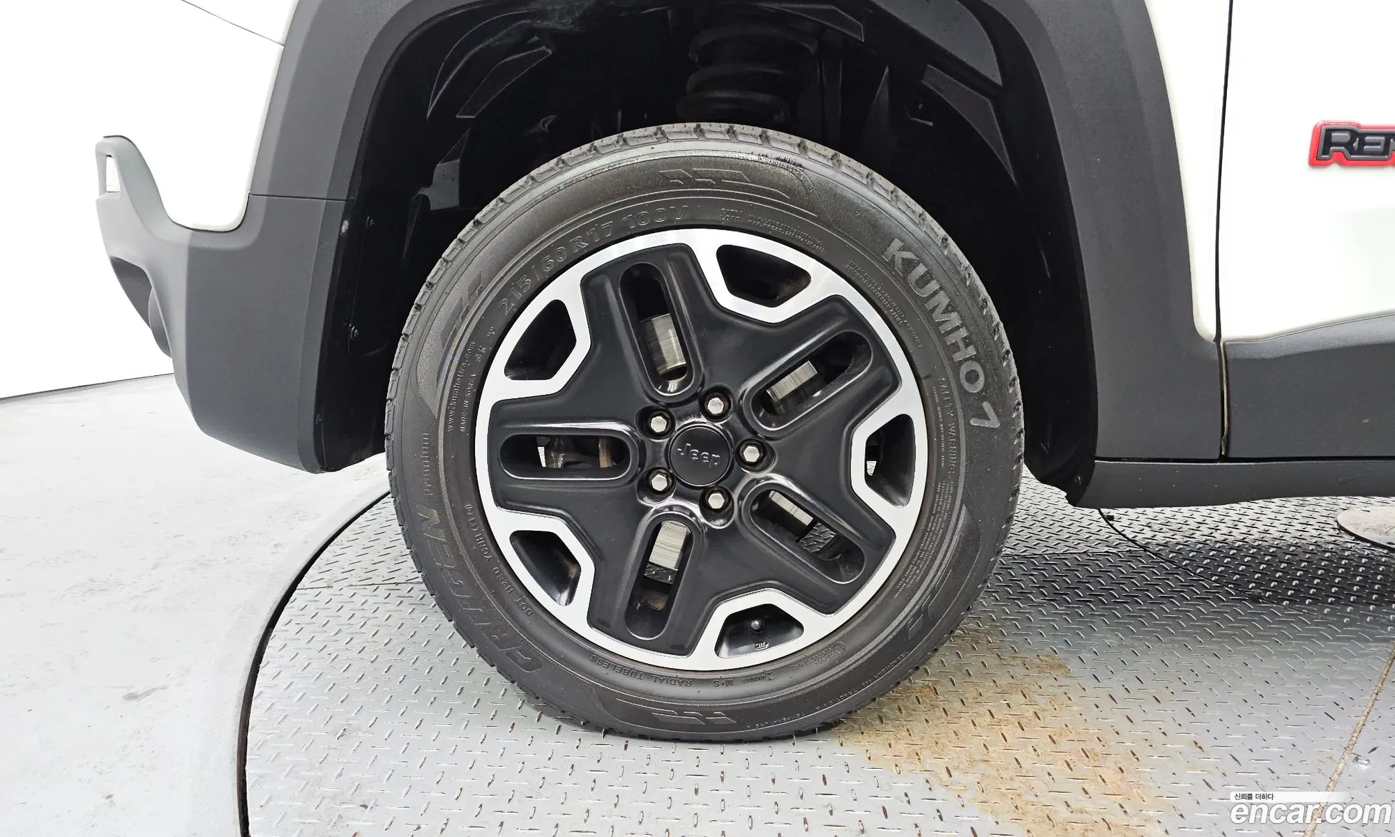 Jeep Renegade 2017 1C4BU0000HPF34955 — 9