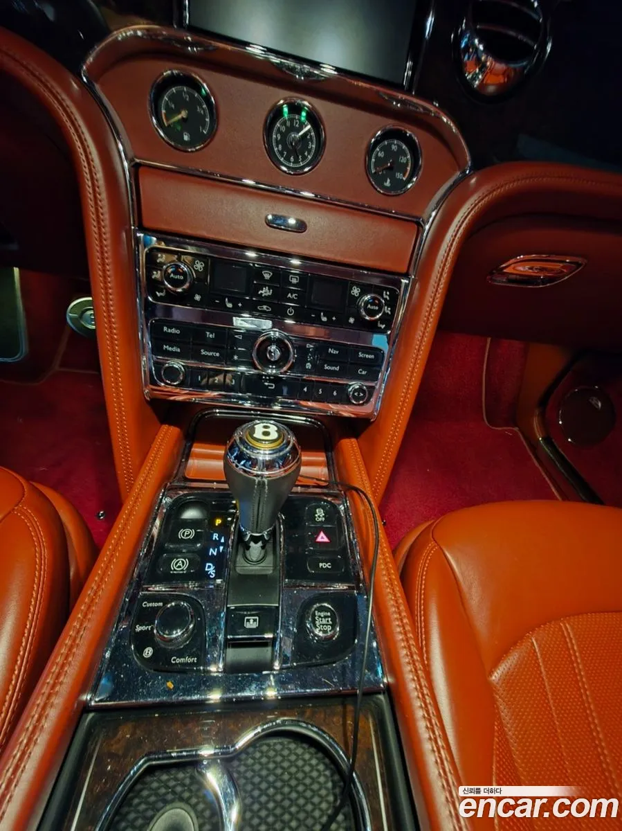 Bentley Mulsanne 2019 — 15