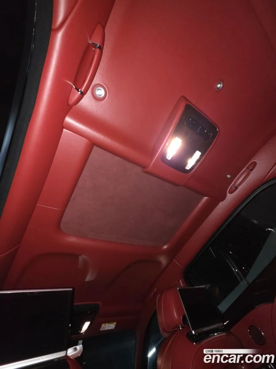 Bentley Mulsanne 2019 — 13