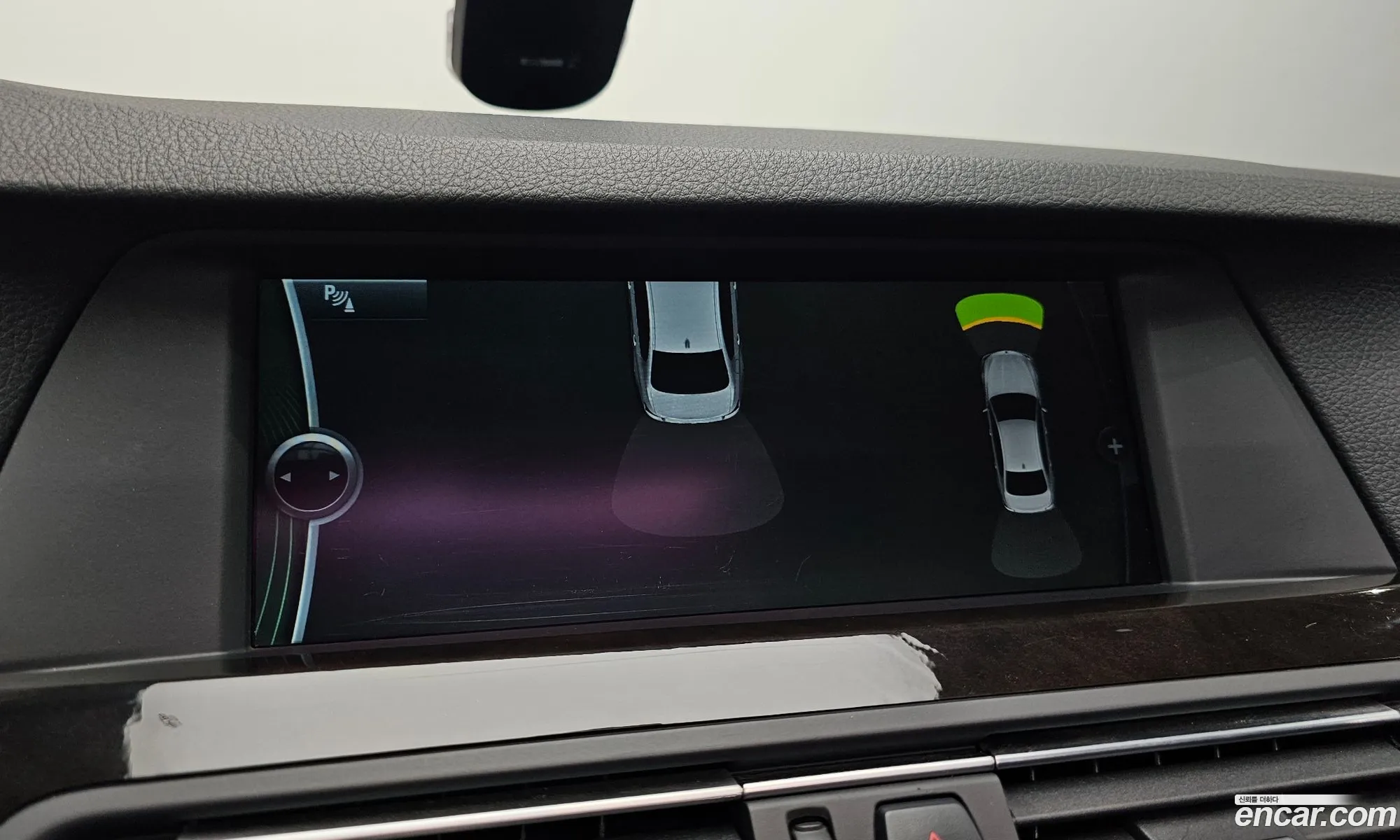 BMW 5 Series 2011 WBAFW1103BC656379 — 13