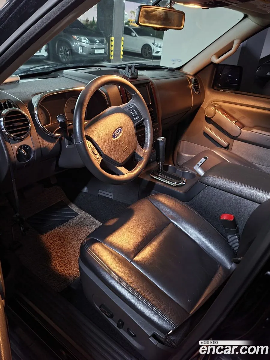Ford Explorer 2006 — 8