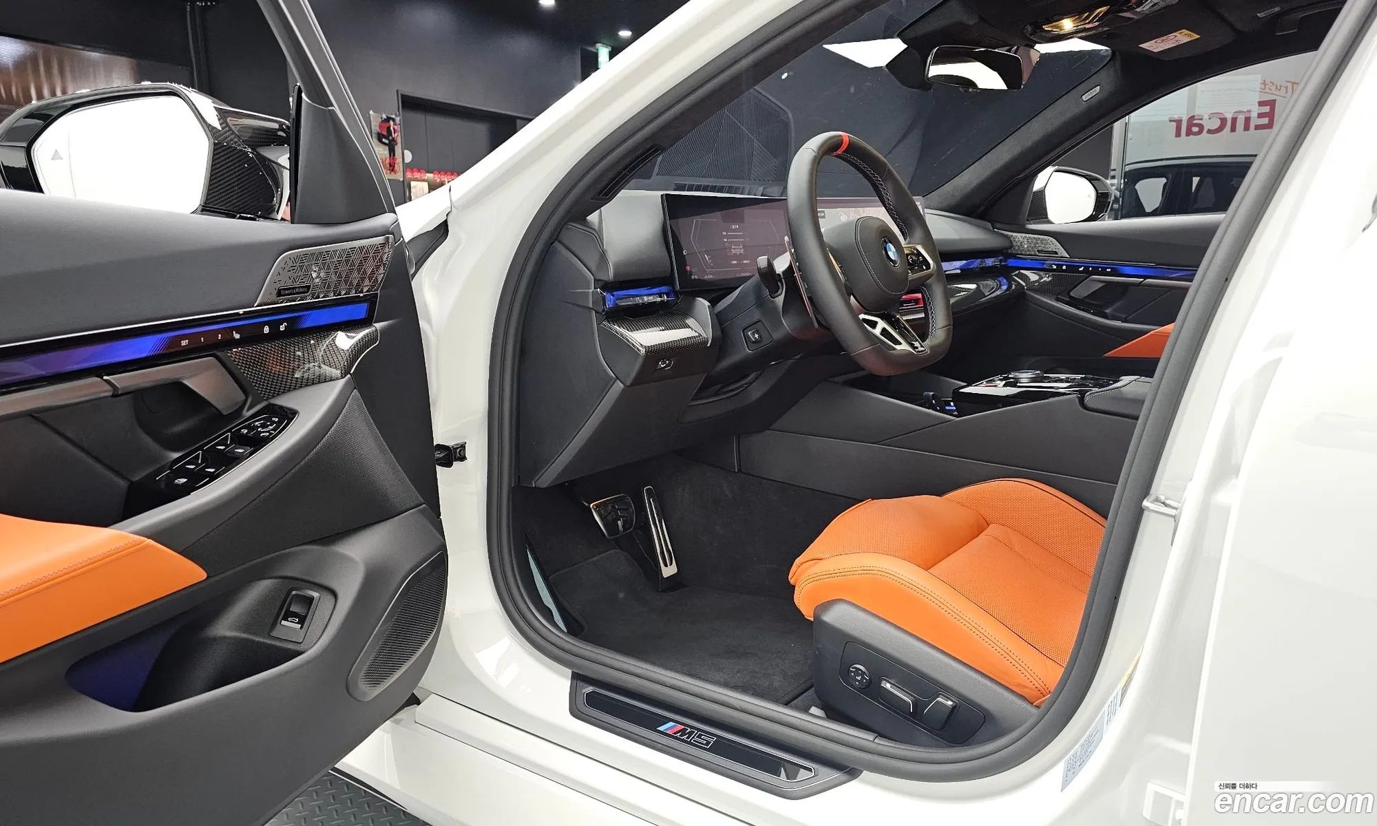 BMW M5 2025 WBS81GV05TCW42324 — 9