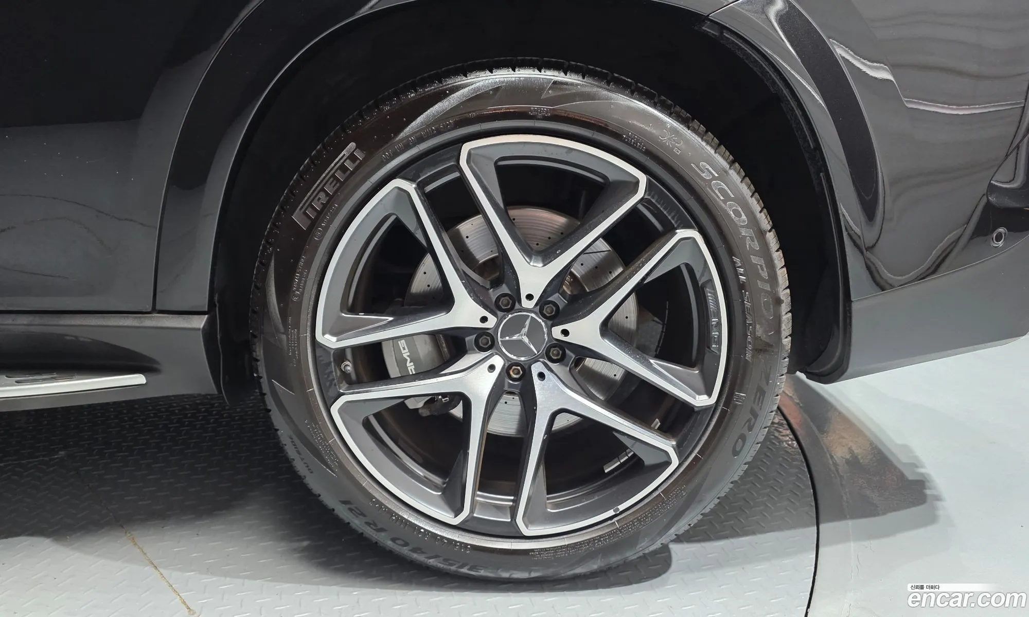 Mercedes-Benz GLE-Class W167 2021 — 19