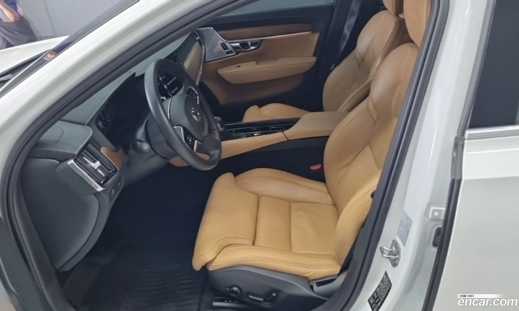 Volvo S90 2020 — 3
