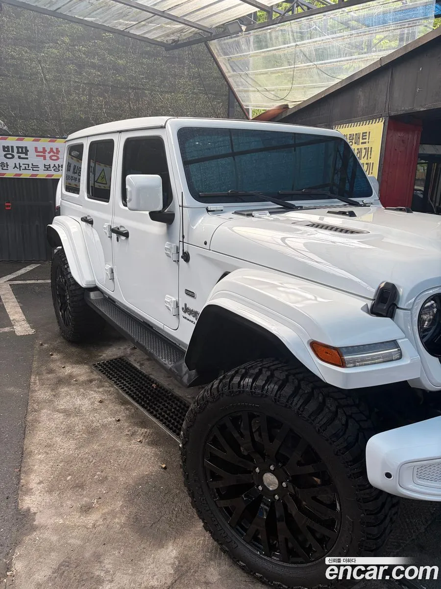 Jeep Wrangler 2023 — 3