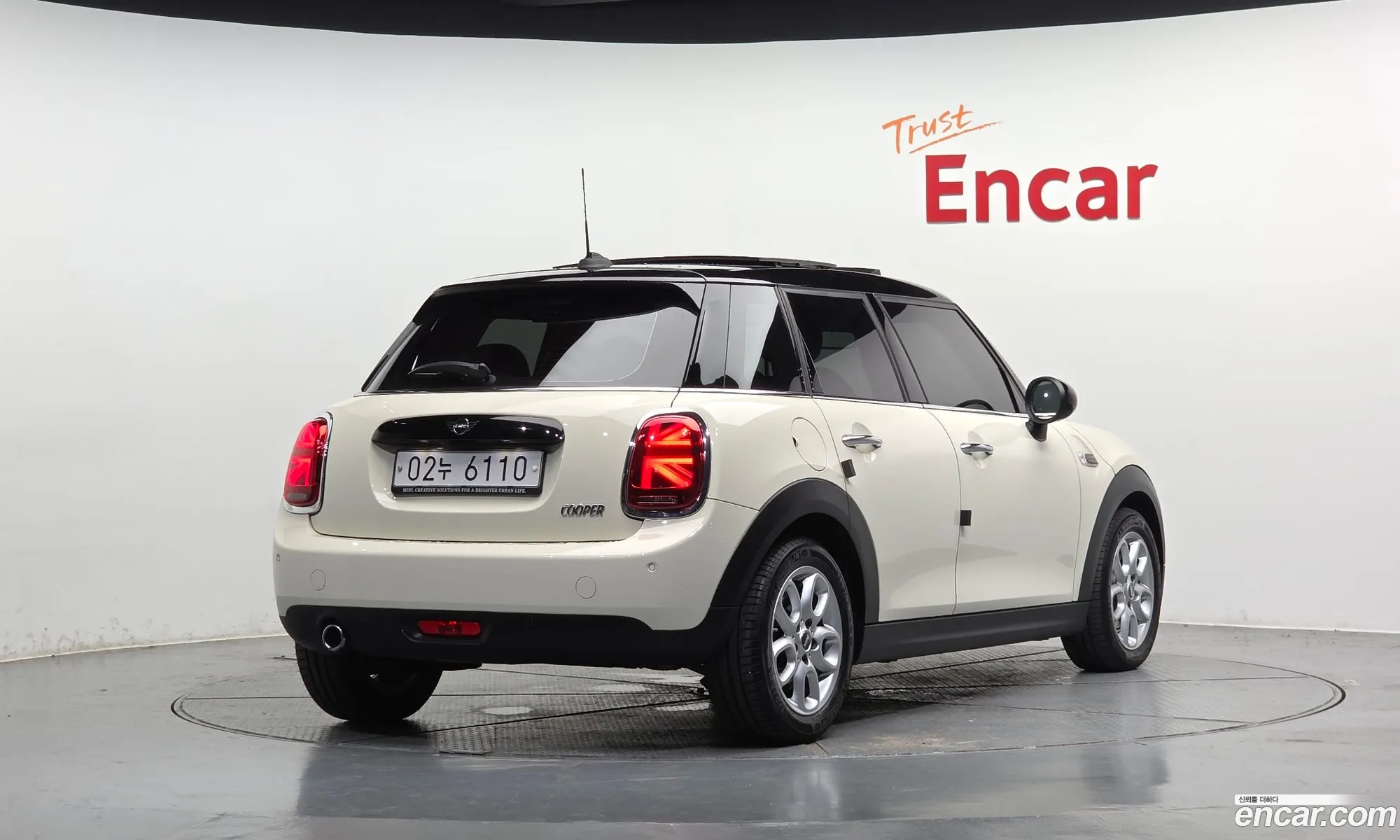 Mini Cooper 2019 WMWXU1103K2L14785 — 10