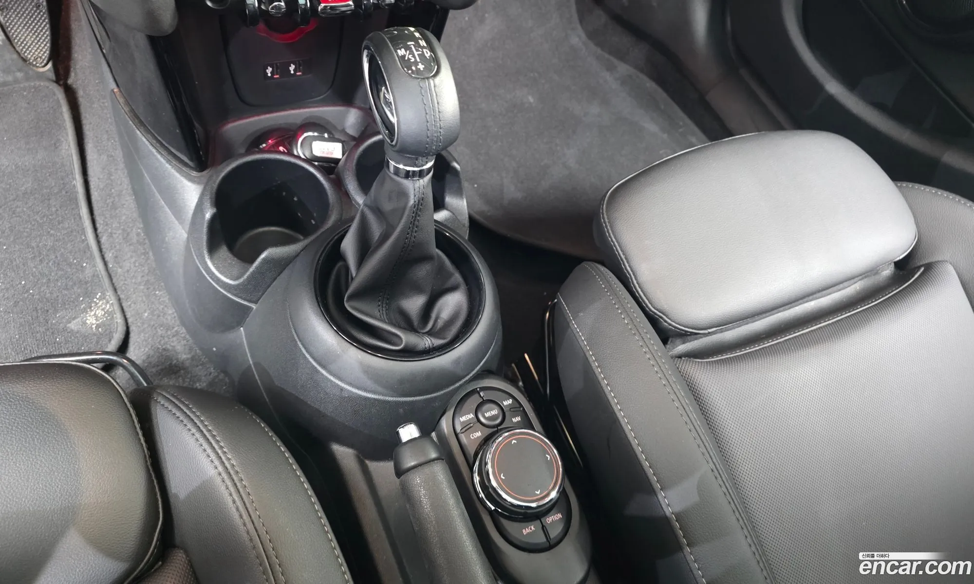 Mini Cooper 2019 WMWXU1103K2L14785 — 29