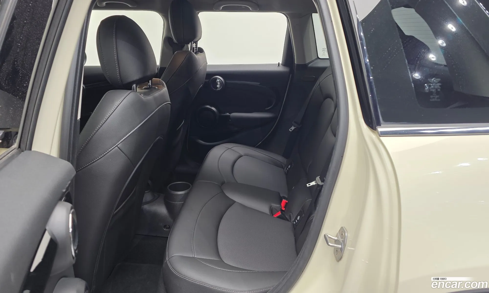 Mini Cooper 2019 WMWXU1103K2L14785 — 14