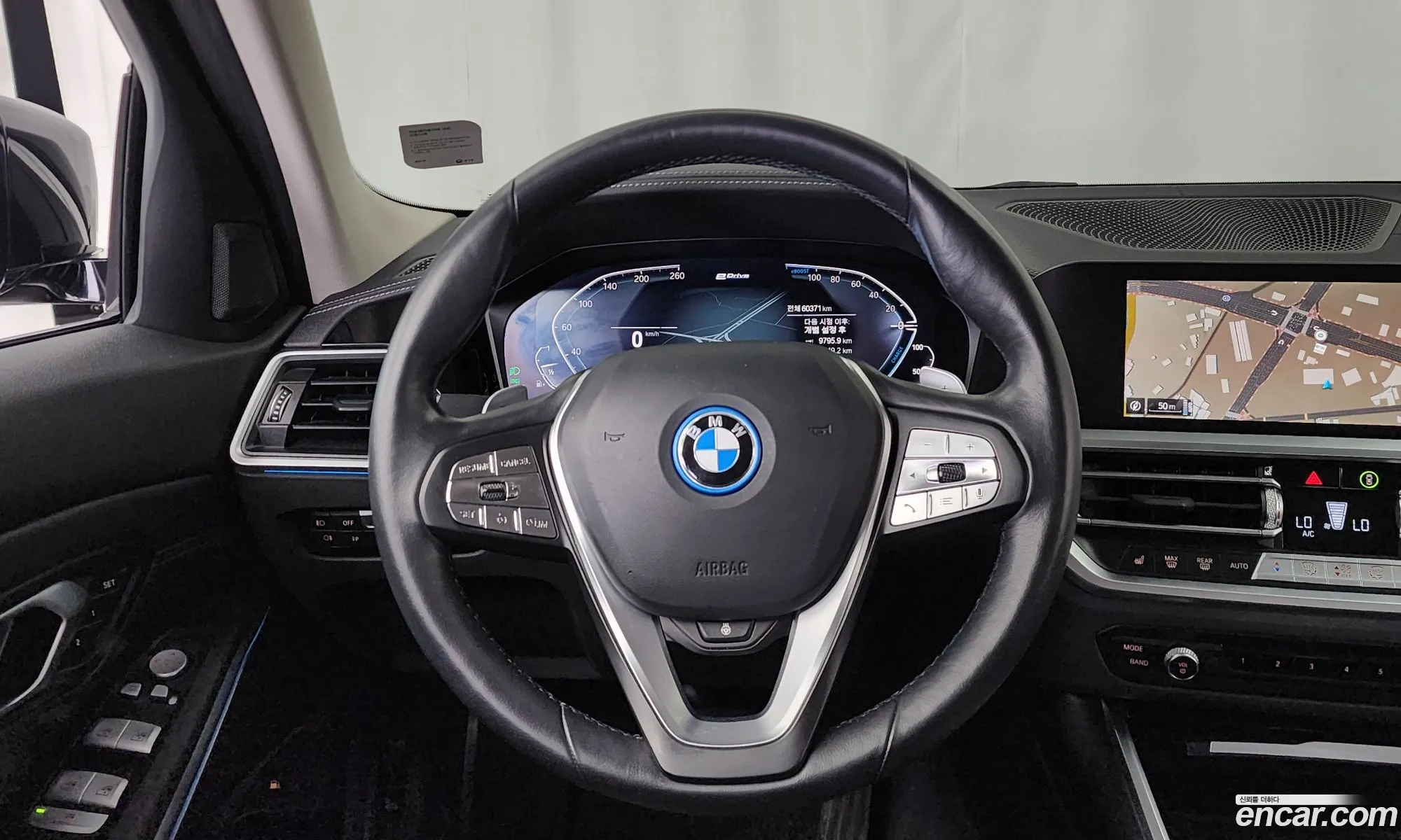 BMW 3 Series 2022 WBA11GK02NFM25549 — 26