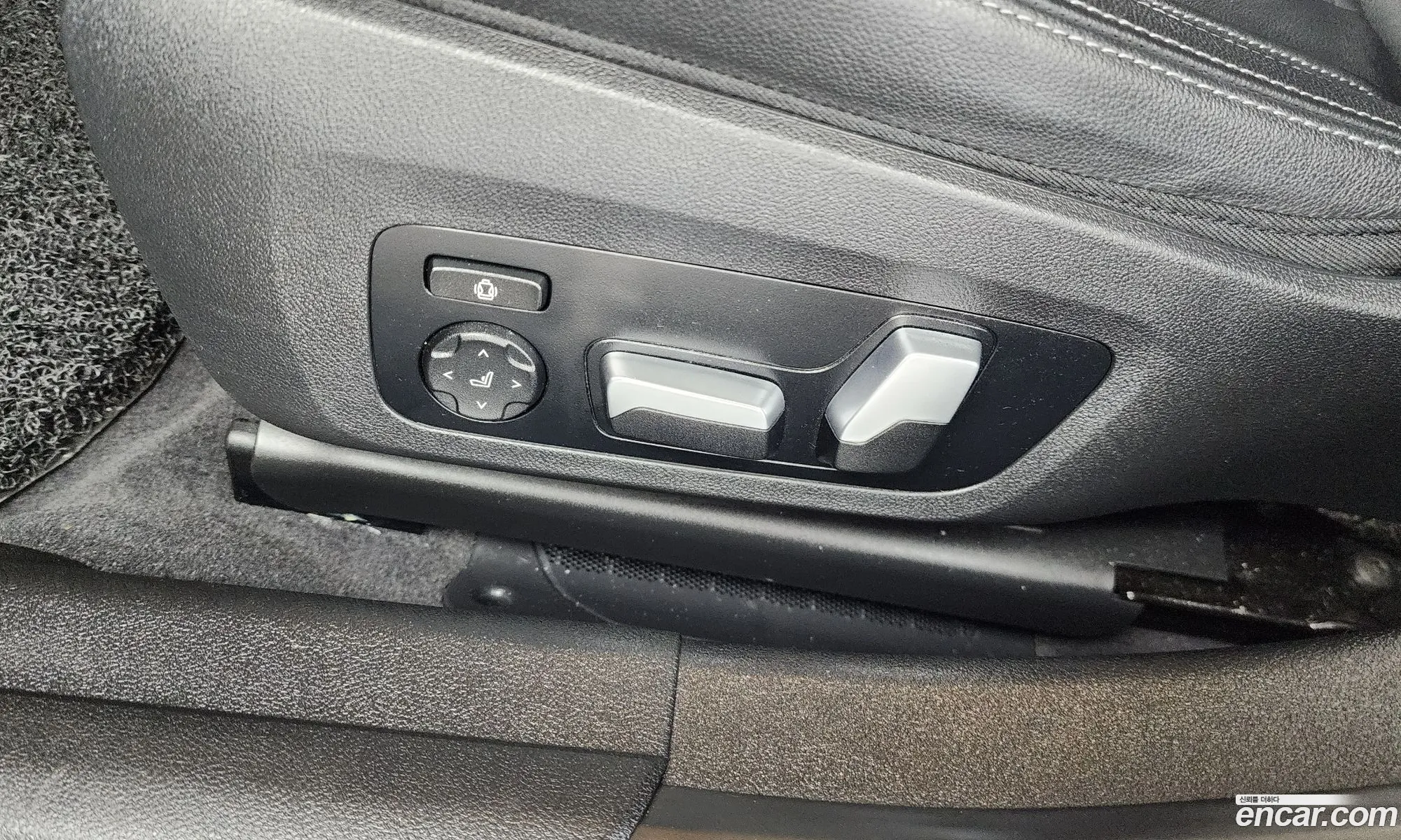 BMW 3 Series 2022 WBA11GK02NFM25549 — 9