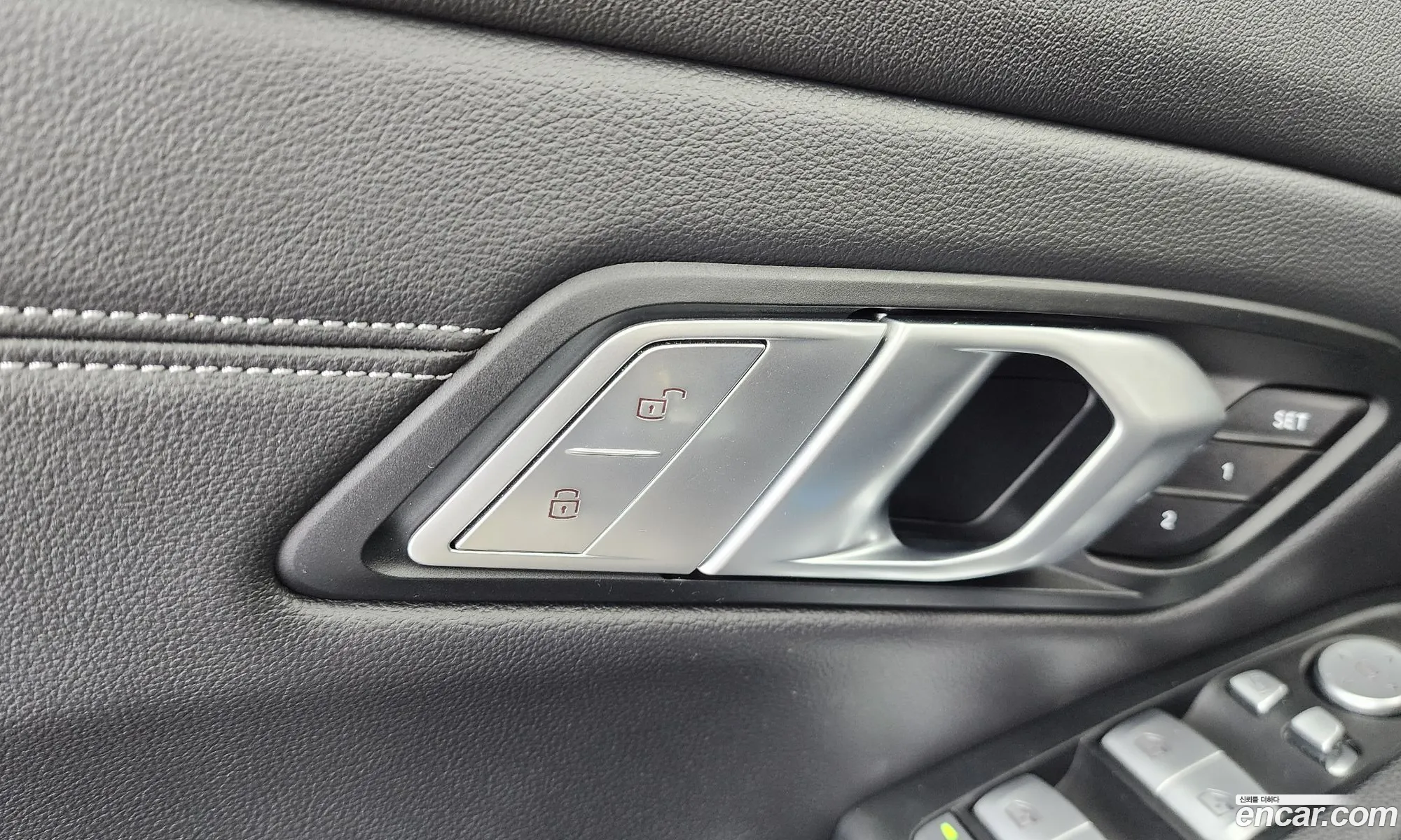 BMW 3 Series 2022 WBA11GK02NFM25549 — 7