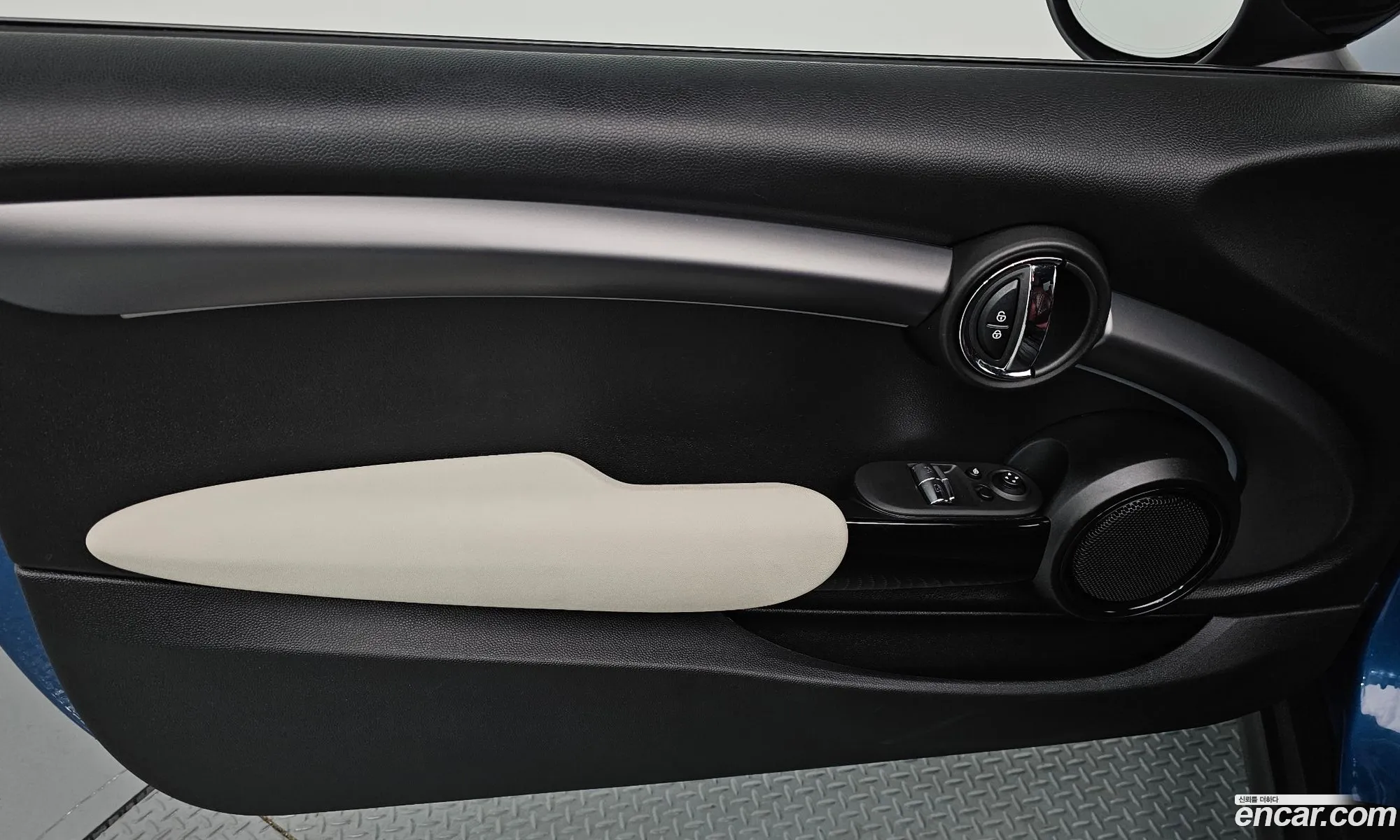 Mini Cooper Electric 2022 WMW11DJ03N2S30521 — 29