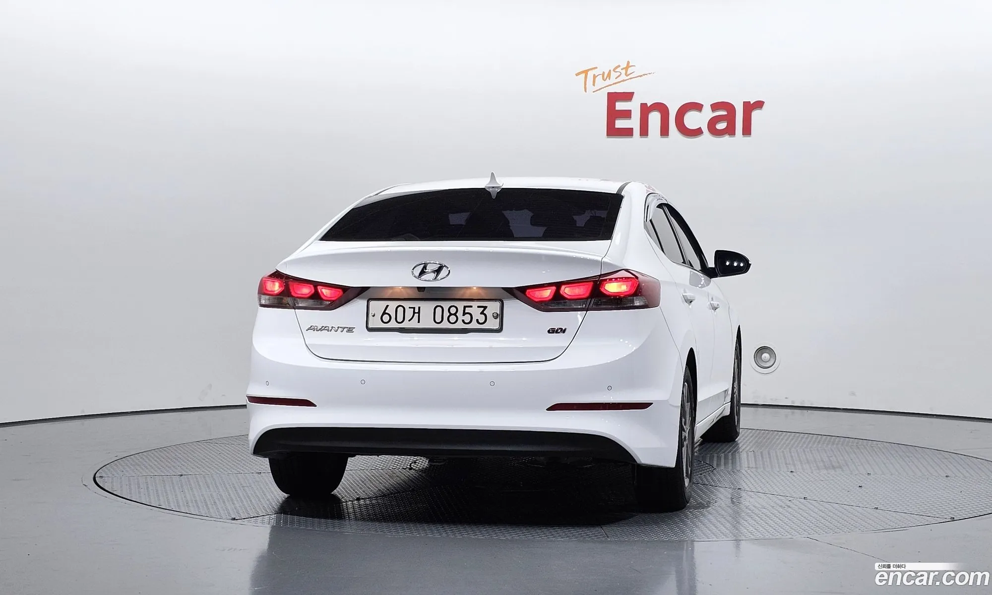Hyundai Elantra AD 2016 — 4