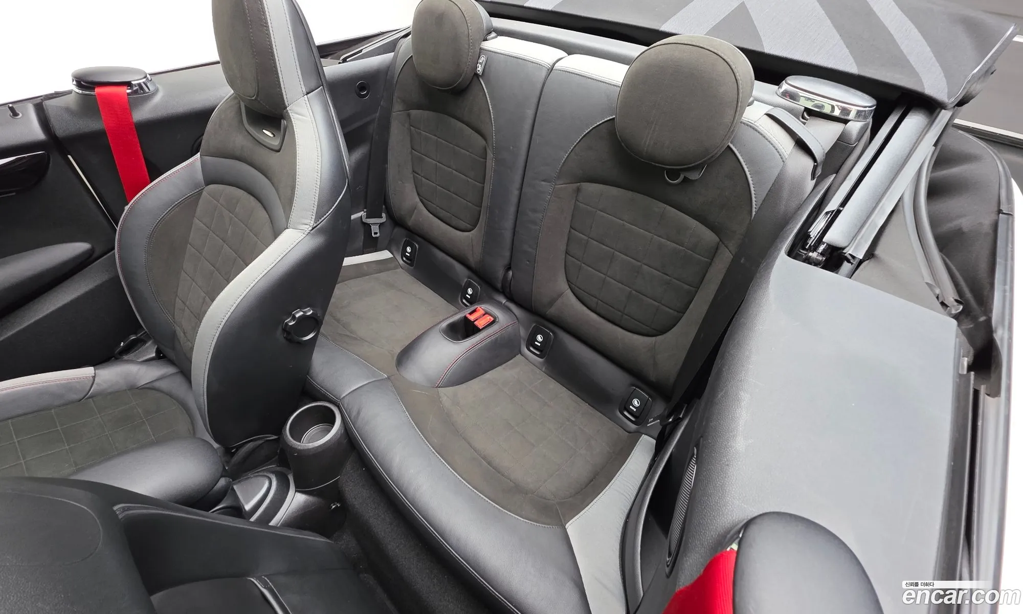 Mini Cooper S Convertible 2021 — 2