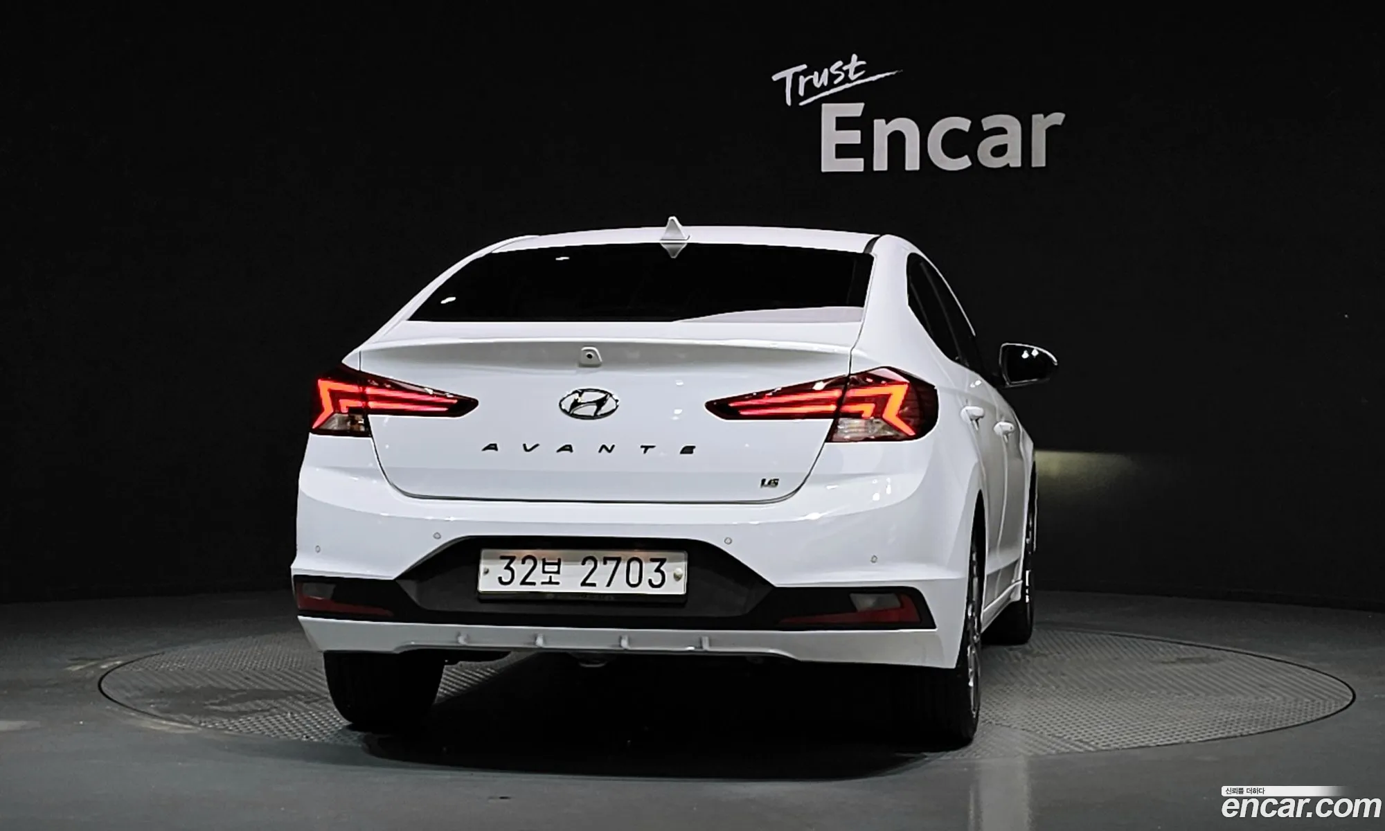 Hyundai Elantra AD 2019 — 2