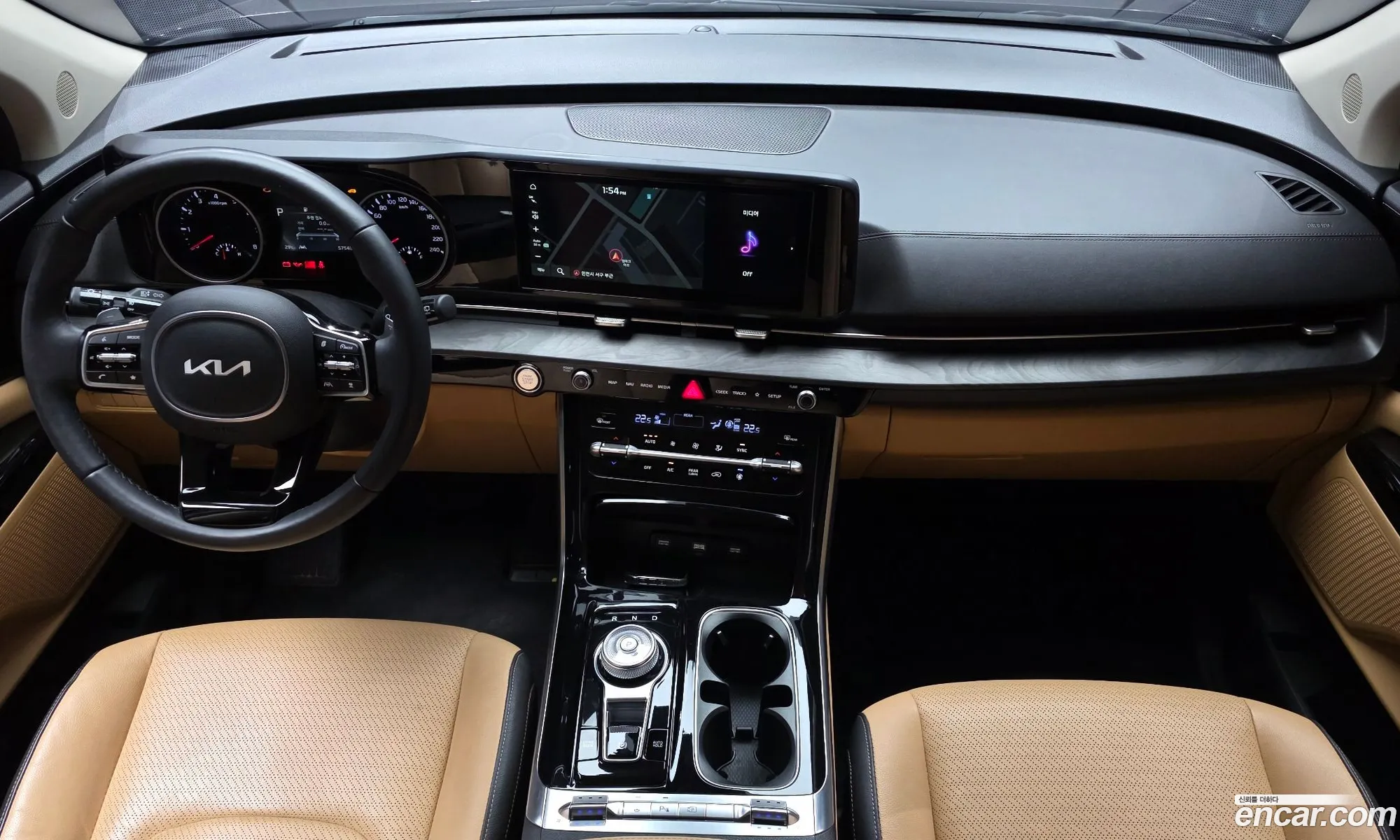 Kia Carnival 2022 — 3