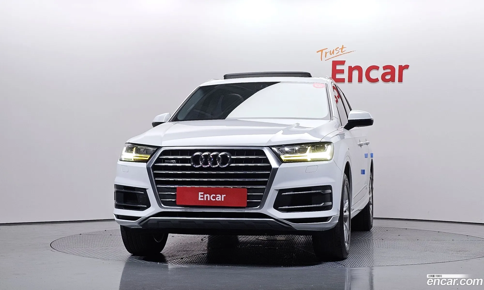Audi Q7 2019 WAUZZZ4MXKD041405 — 16
