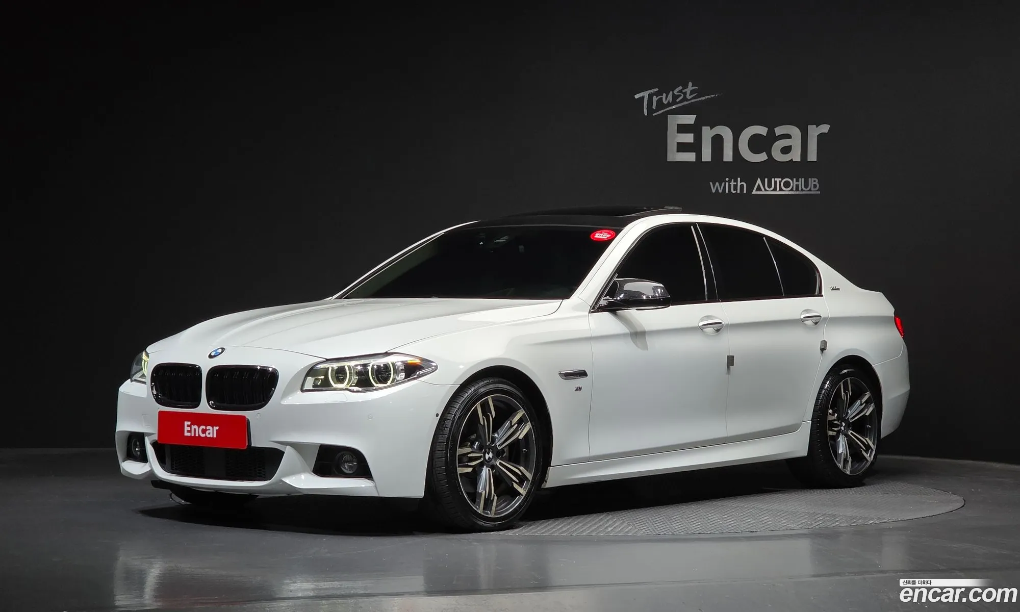 BMW 5 Series 2016 WBA5E5101GG208227 — 5