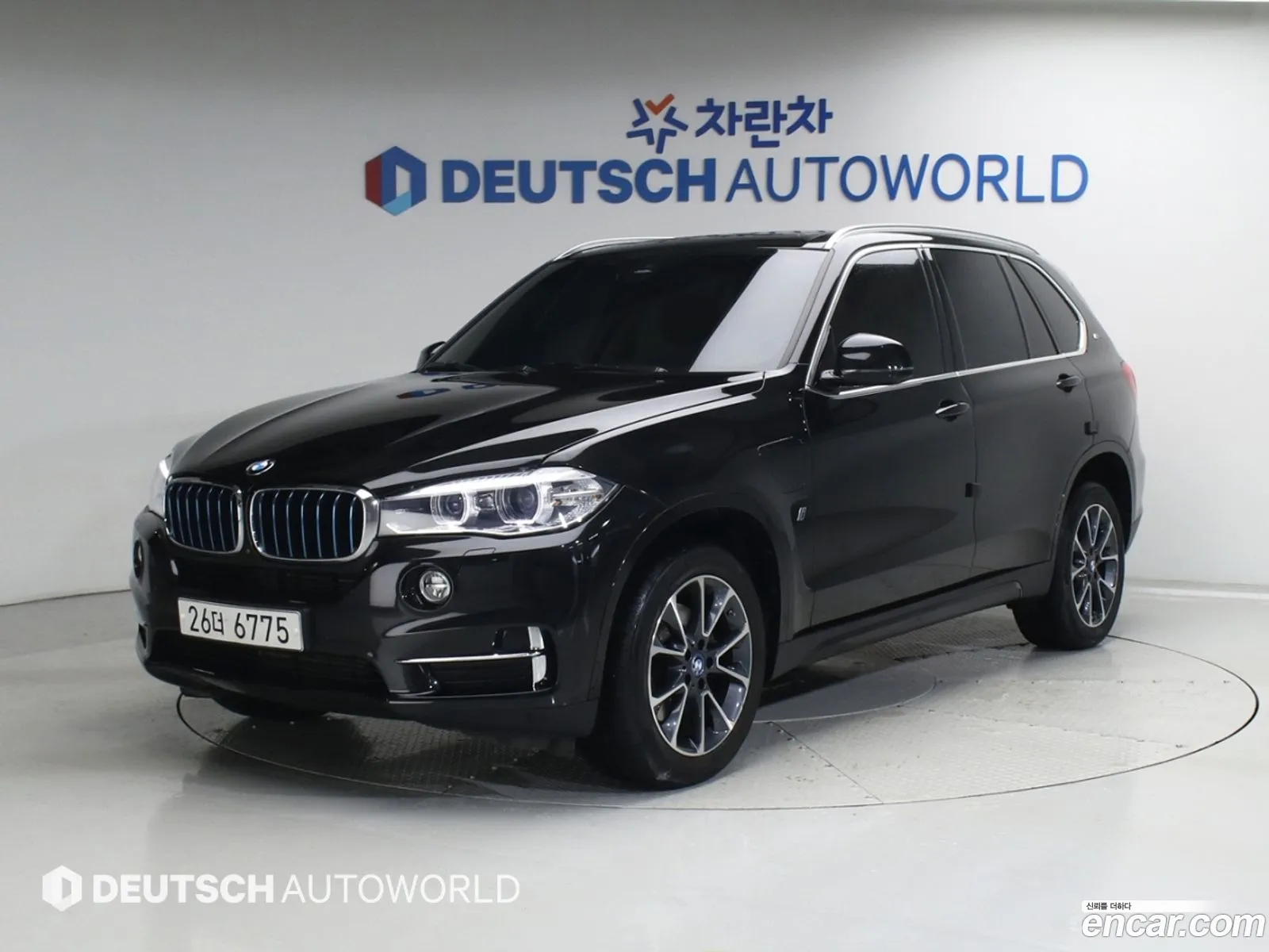 BMW X5 2018 — 16