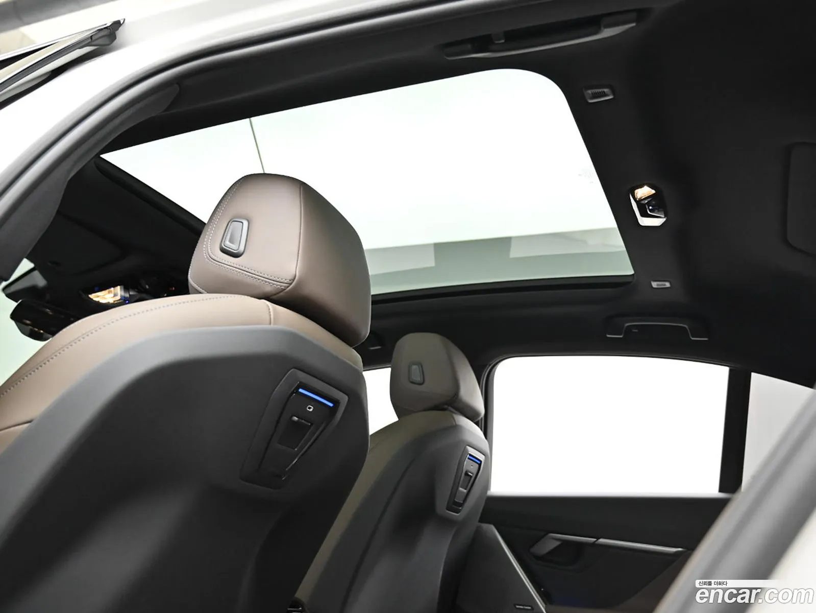 BMW 5 Series 2025 — 16