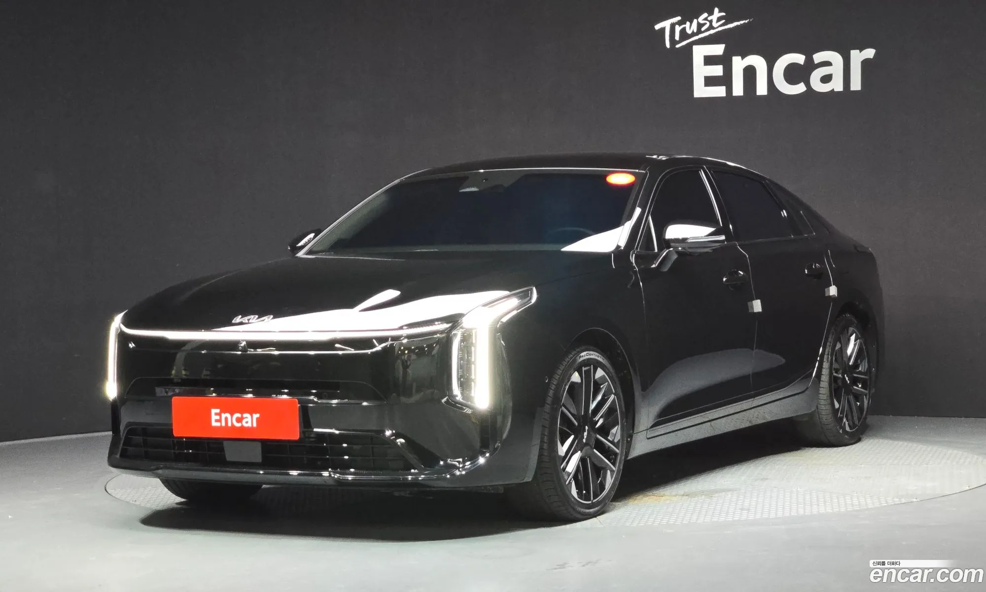 Kia K8 Hybrid 2024 — 2
