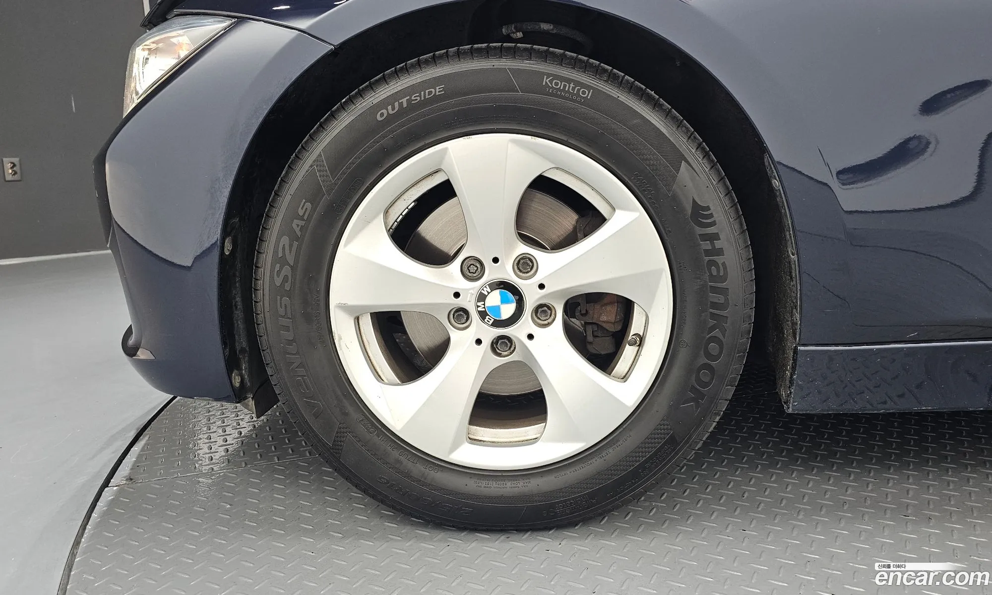 BMW 3 Series 2015 WBA3E1102FF949233 — 2