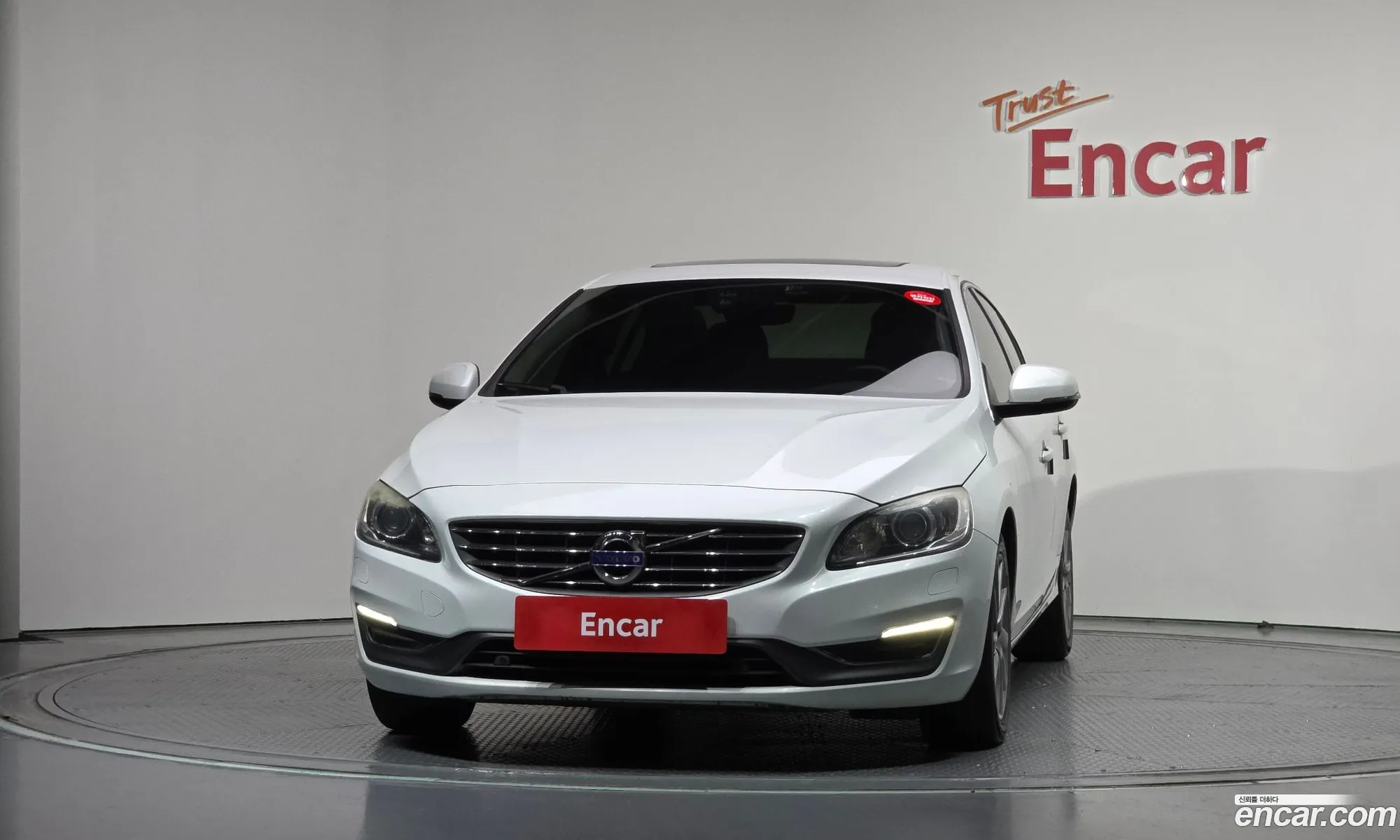Volvo S60 2015 YV1FS84BBF2356095 — 3