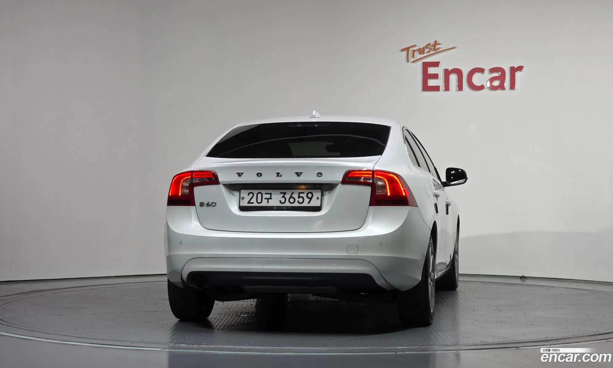 Volvo S60 2015 YV1FS84BBF2356095 — 4