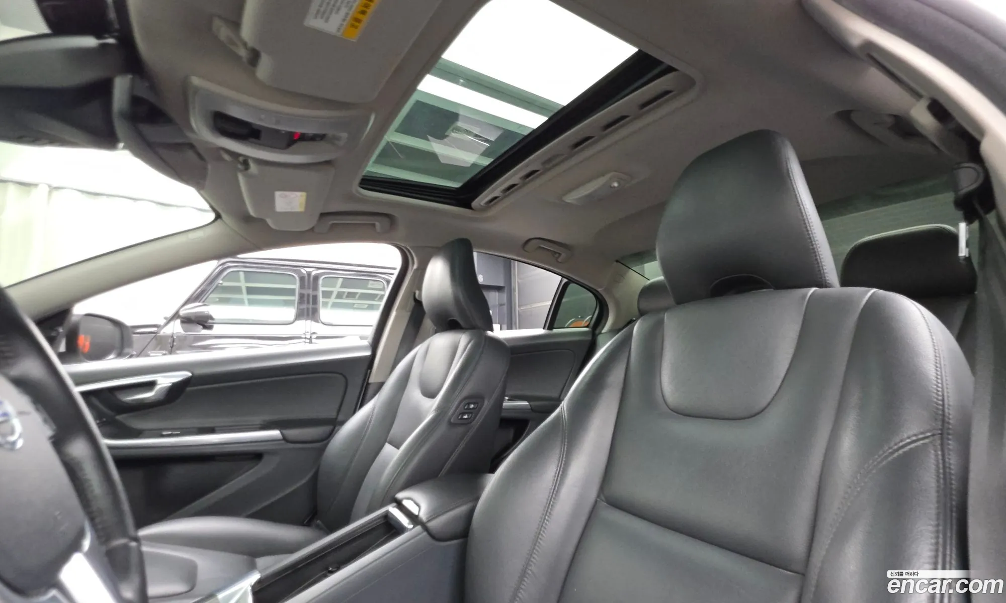 Volvo S60 2015 YV1FS84BBF2356095 — 7