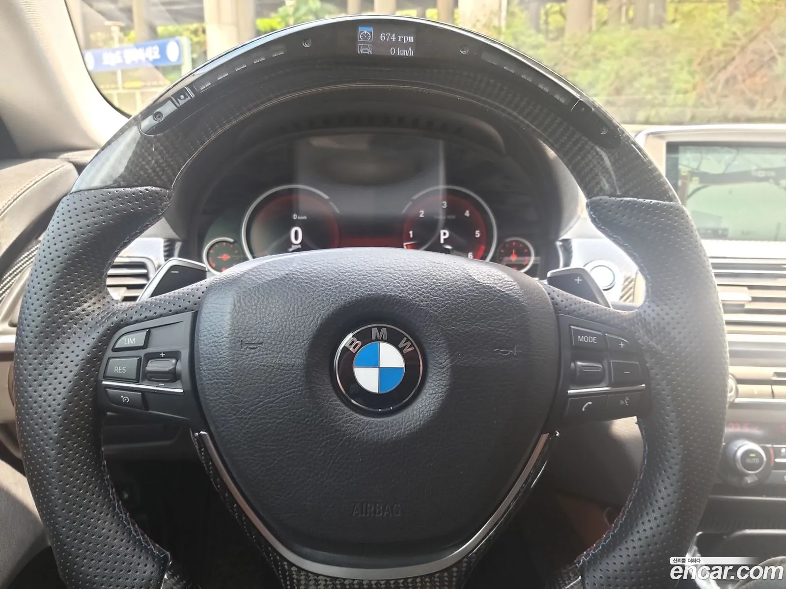 BMW 6 Series 2015 — 6