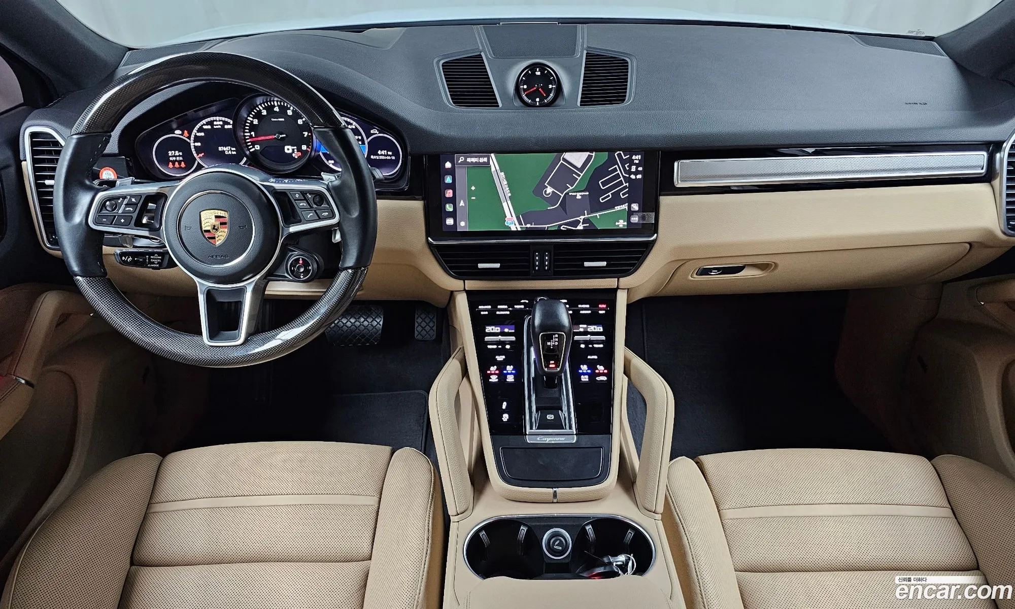 Porsche Cayenne 2022 — 14