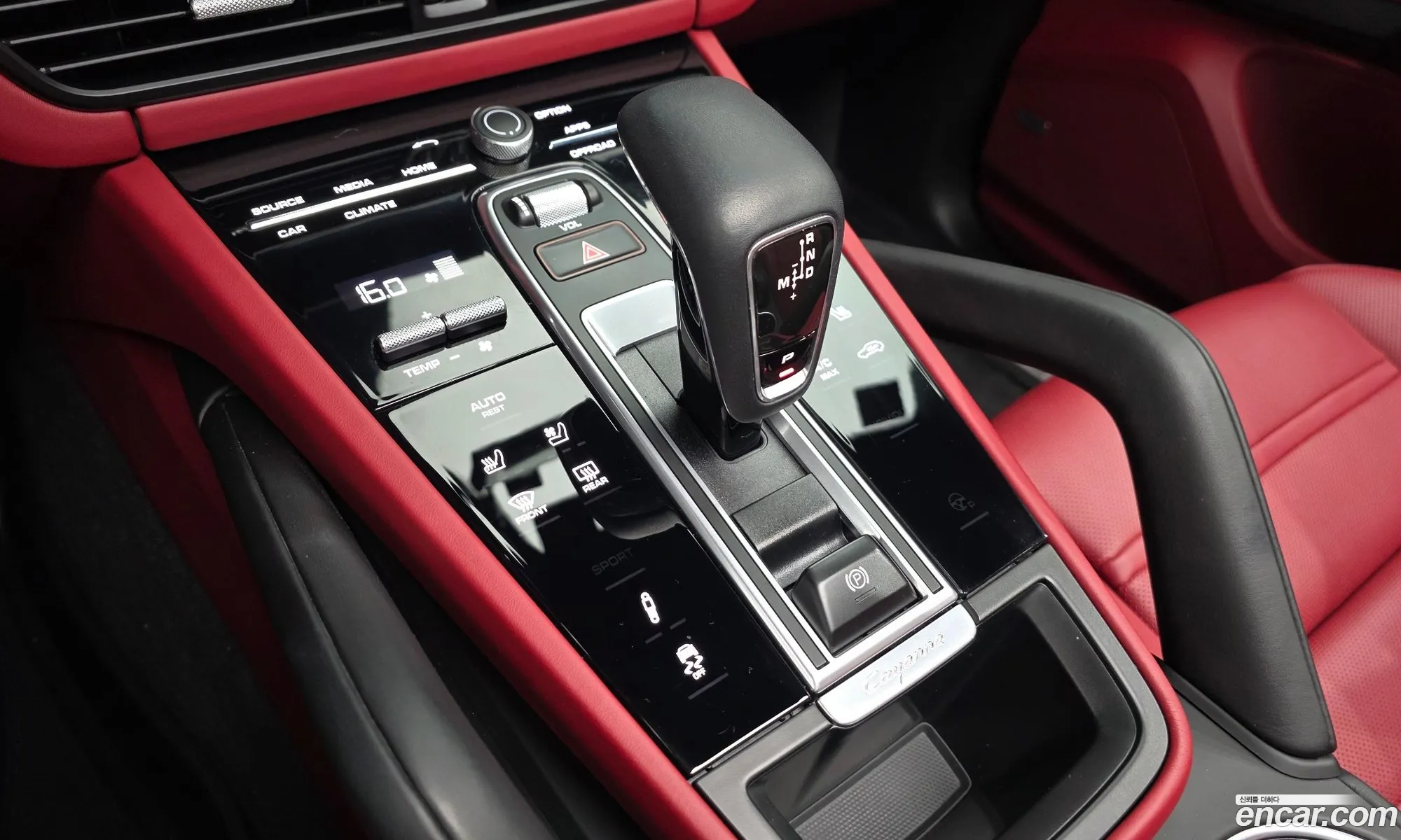 Porsche Cayenne 2022 WP1AA29Y2NDA07455 — 26