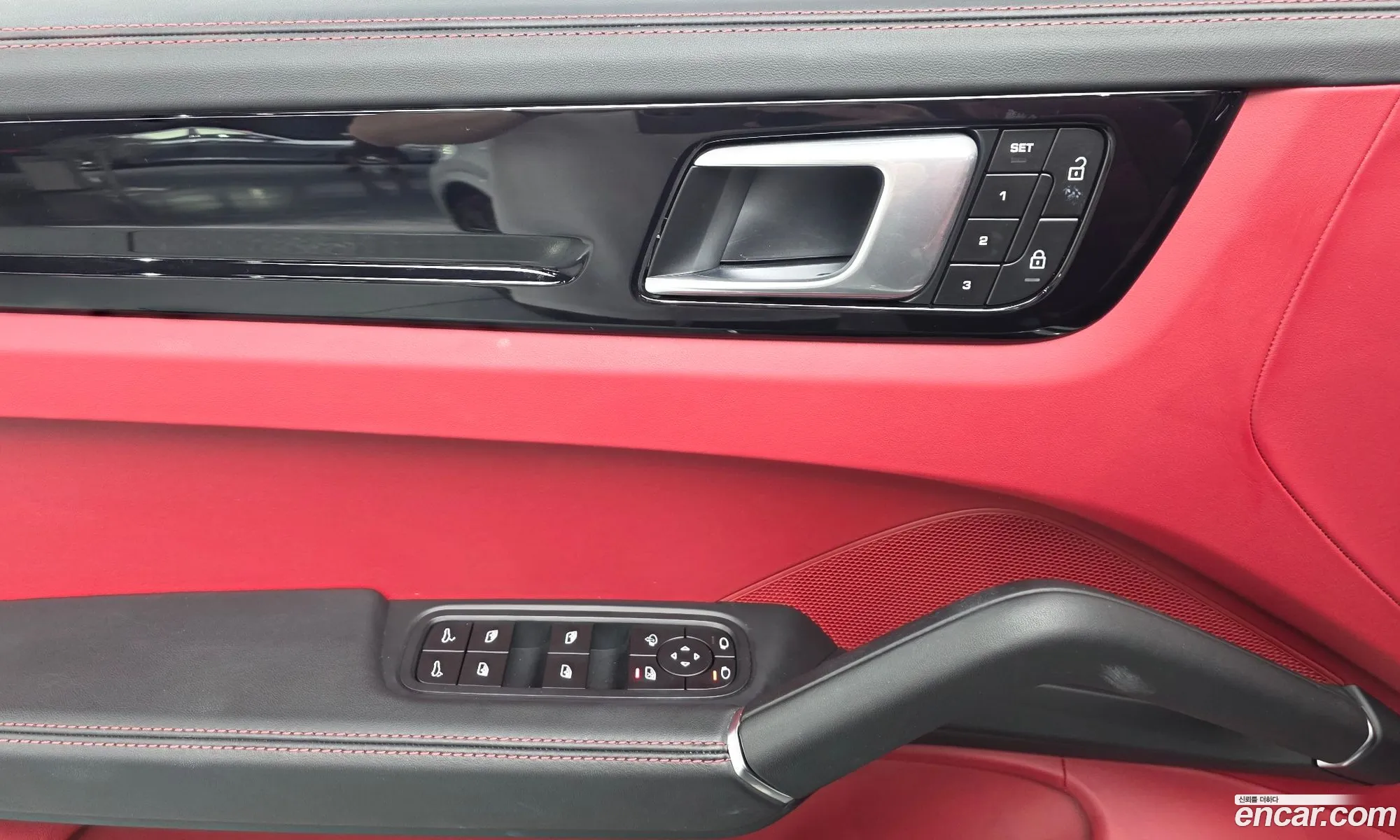 Porsche Cayenne 2022 WP1AA29Y2NDA07455 — 29