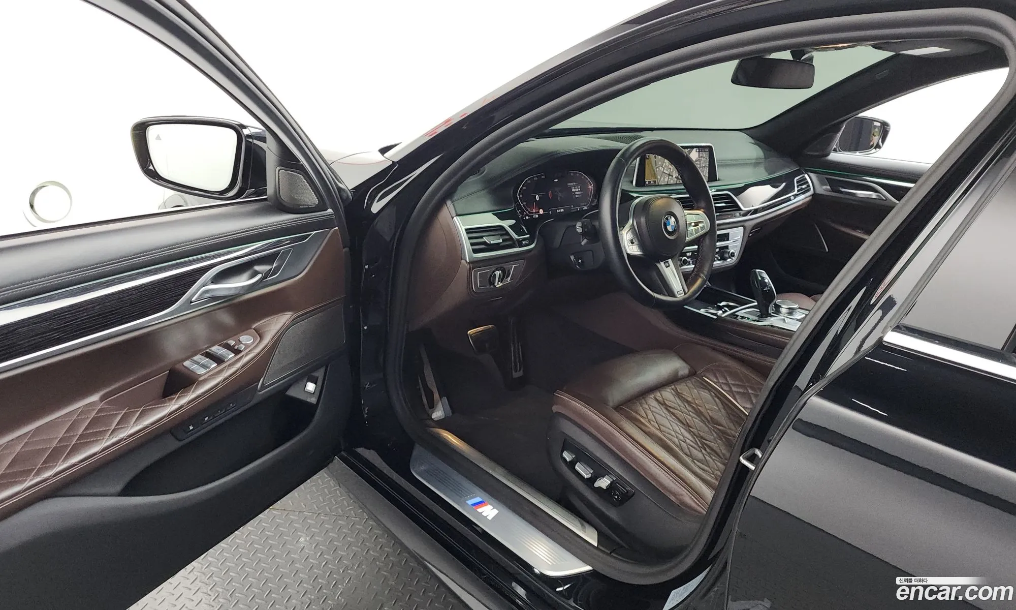 BMW 7 Series 2021 — 8