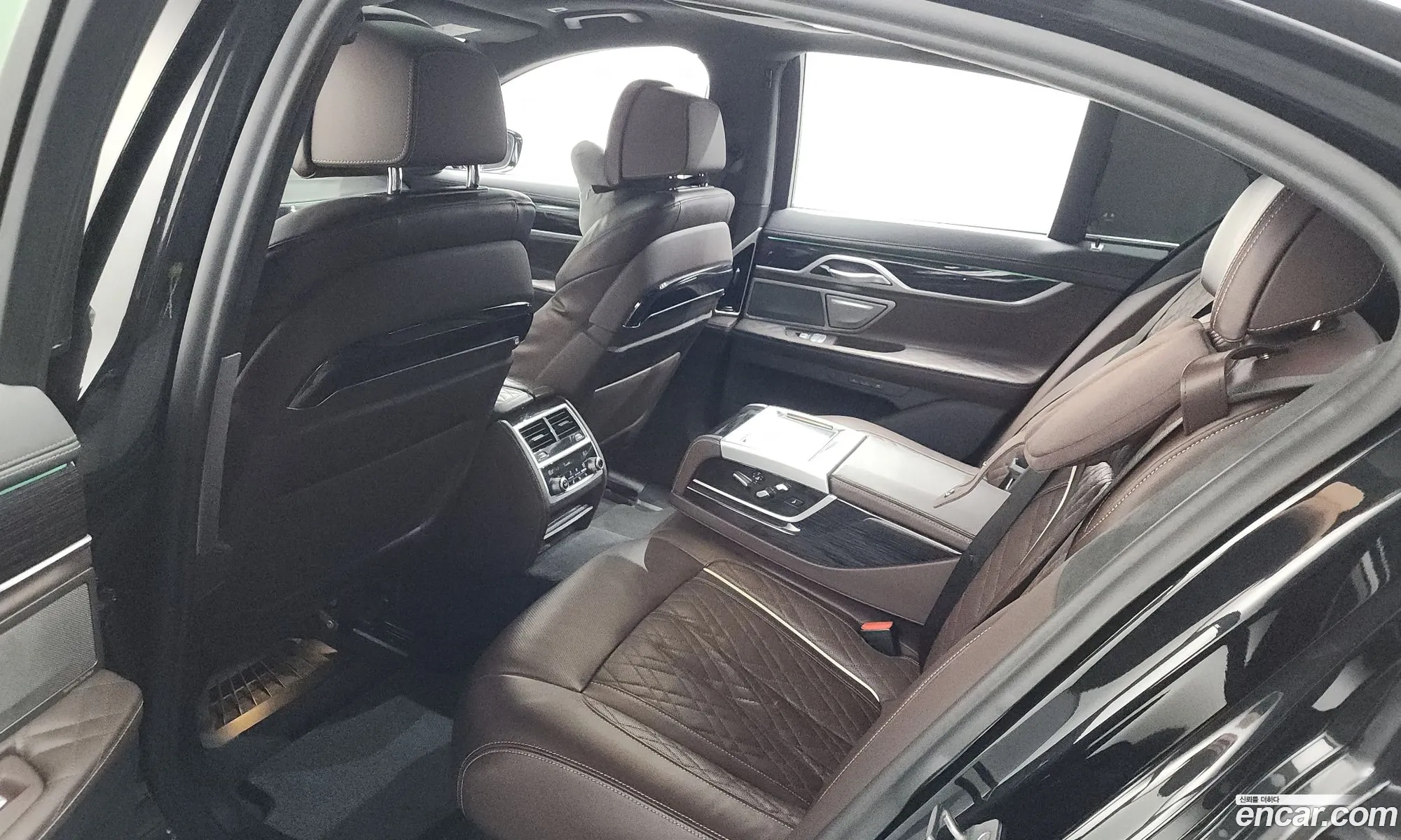 BMW 7 Series 2021 — 6