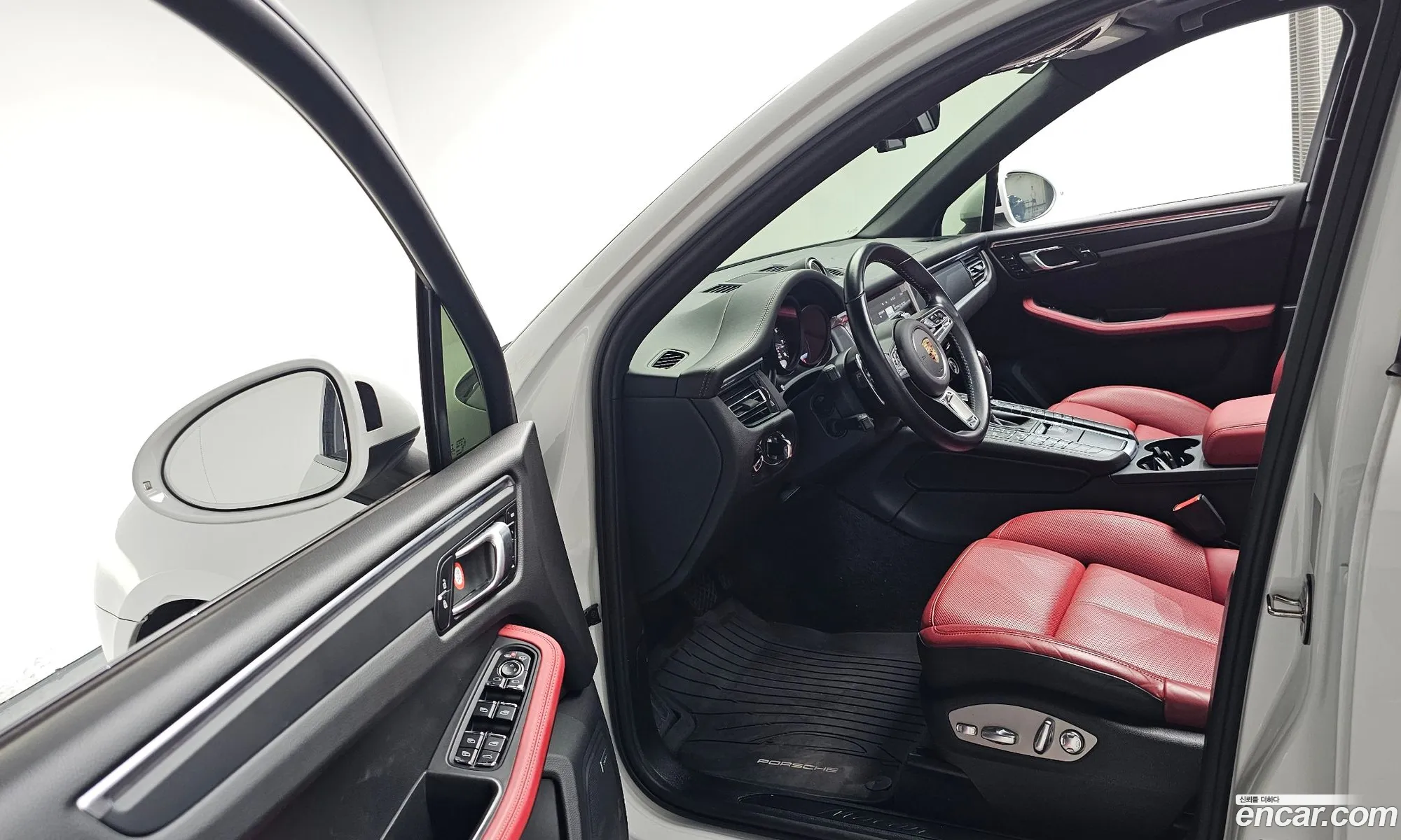 Porsche Macan 2021 WP1AA2951MLB16970 — 14